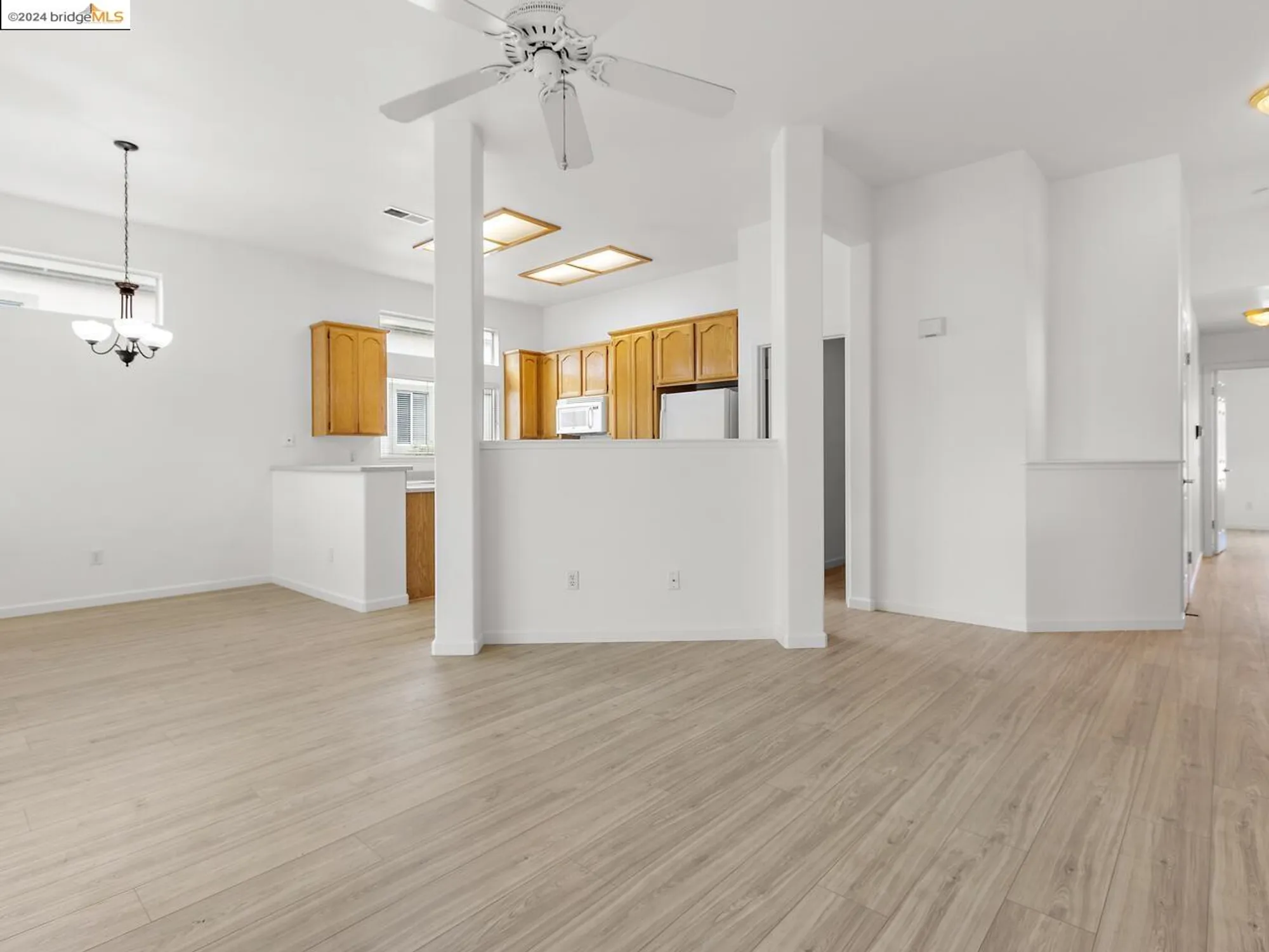 Property Slideshow image 6 of 33 | 1932 crispin dr, Brentwood, CA, 94513