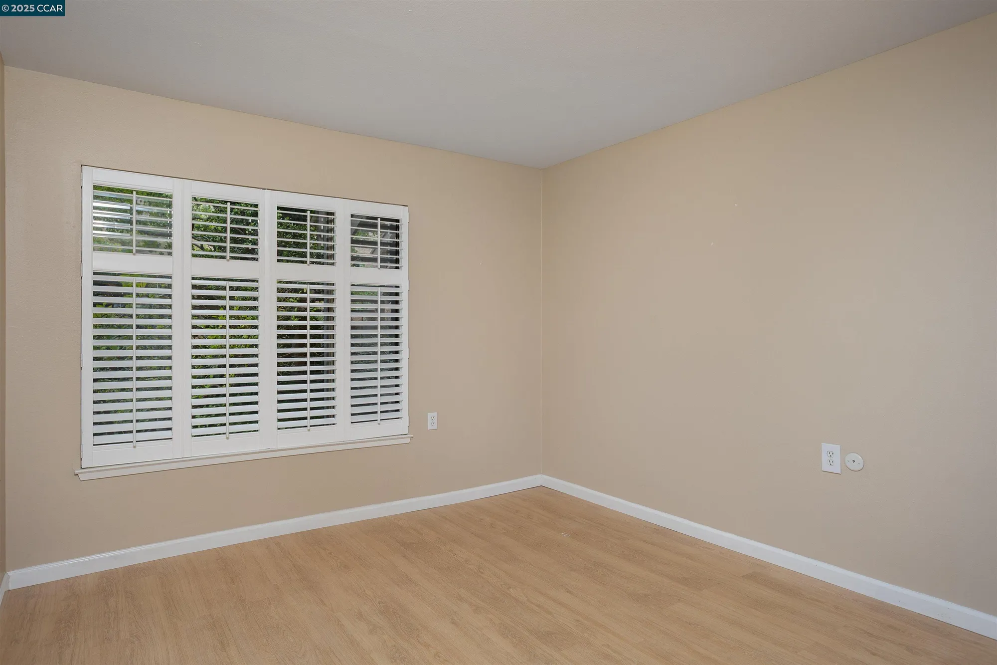 Property Slideshow image 14 of 26 | 1601 canyonwood ct 8, Walnut Creek, CA, 94595