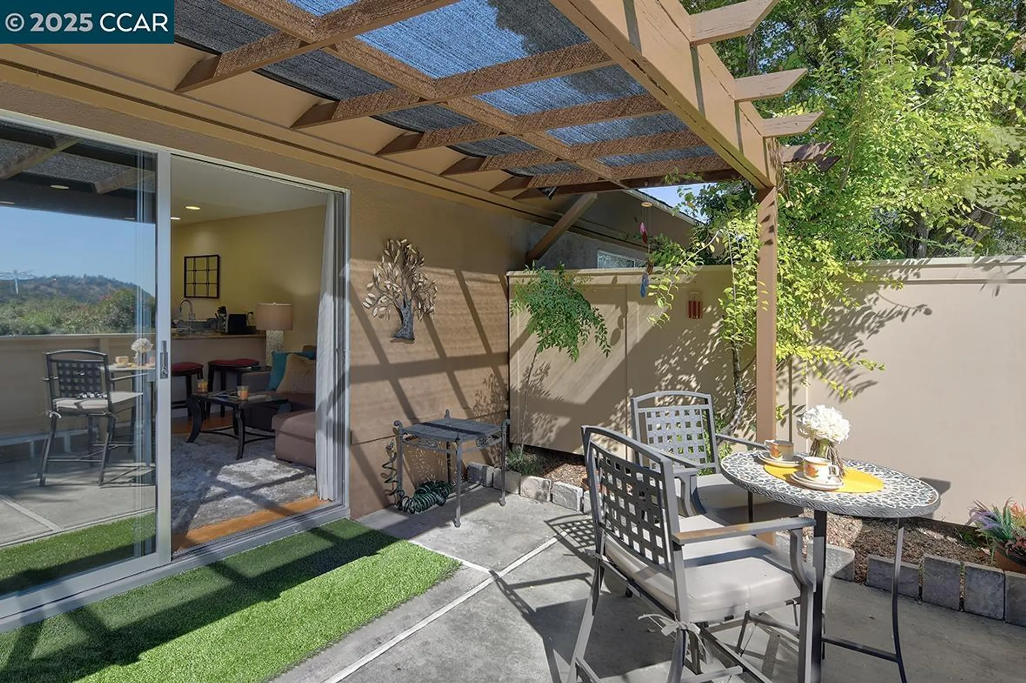 Property Slideshow image 13 of 48 | 2148 golden rain rd apt 1, Walnut Creek, CA, 94595
