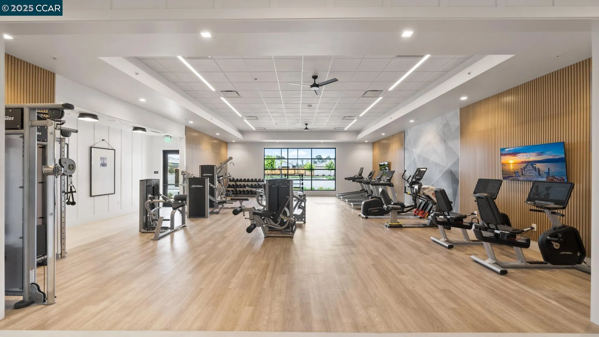 Property Slideshow image 24 of 37 | 3060 phoenix ave, Tracy, CA, 95377
