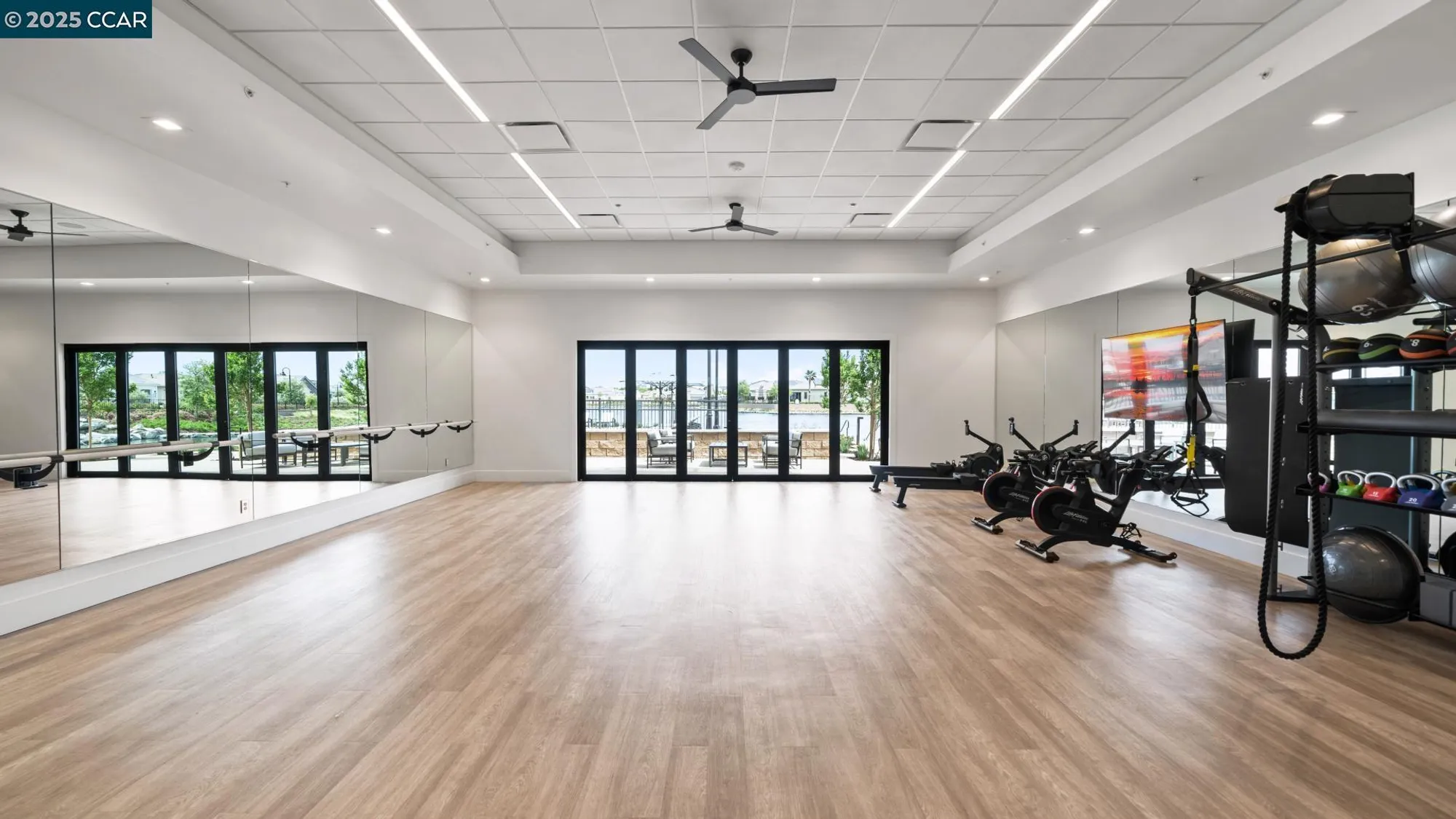 Property Slideshow image 21 of 32 | 3284 boca way, Tracy, CA, 95377