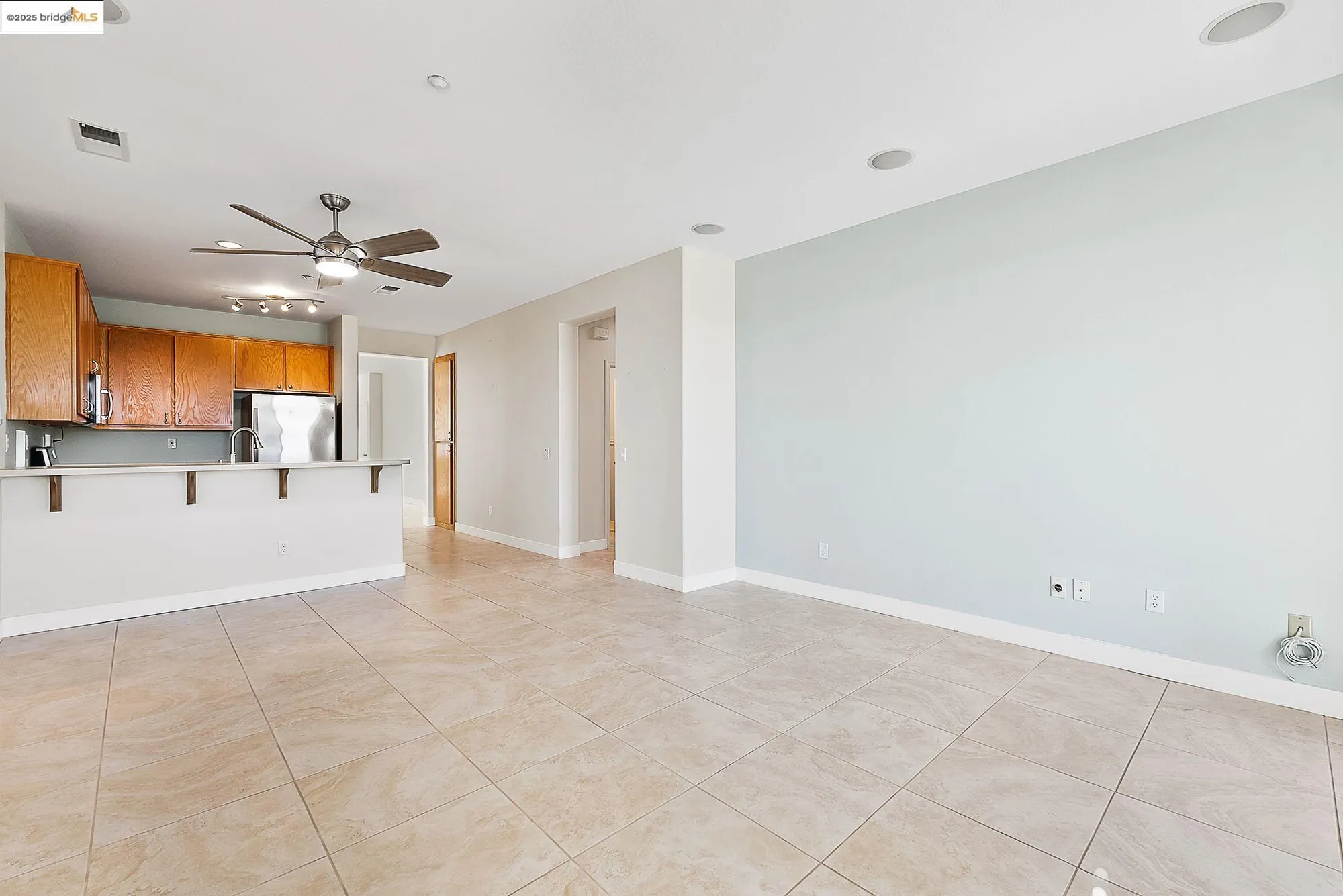 Property Slideshow image 17 of 50 | 1481 bismarck ln, Brentwood, CA, 94513