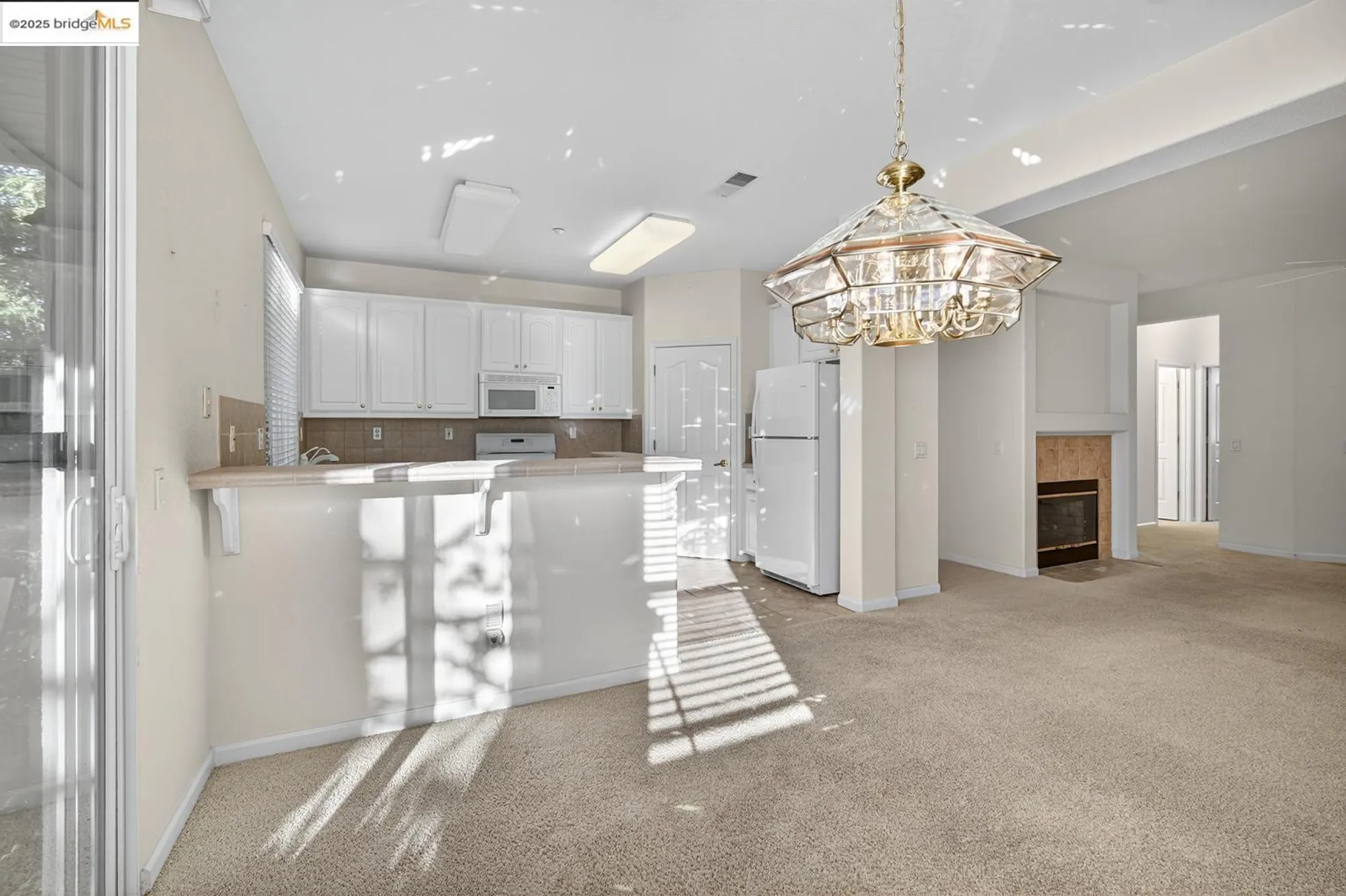 Property Slideshow image 13 of 35 | 1927 whitten pl, Brentwood, CA, 94513