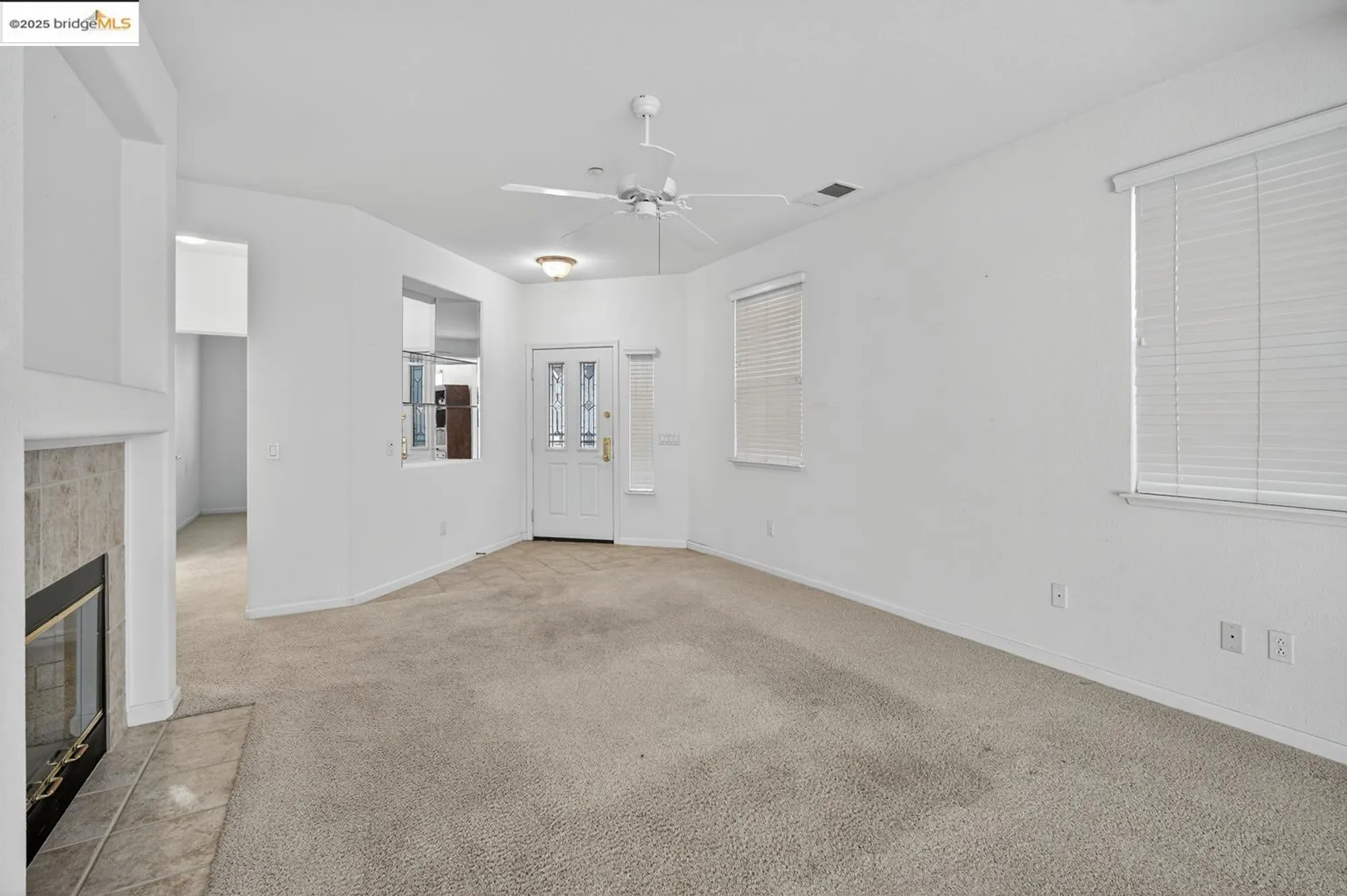 Property Slideshow image 9 of 35 | 1927 whitten pl, Brentwood, CA, 94513