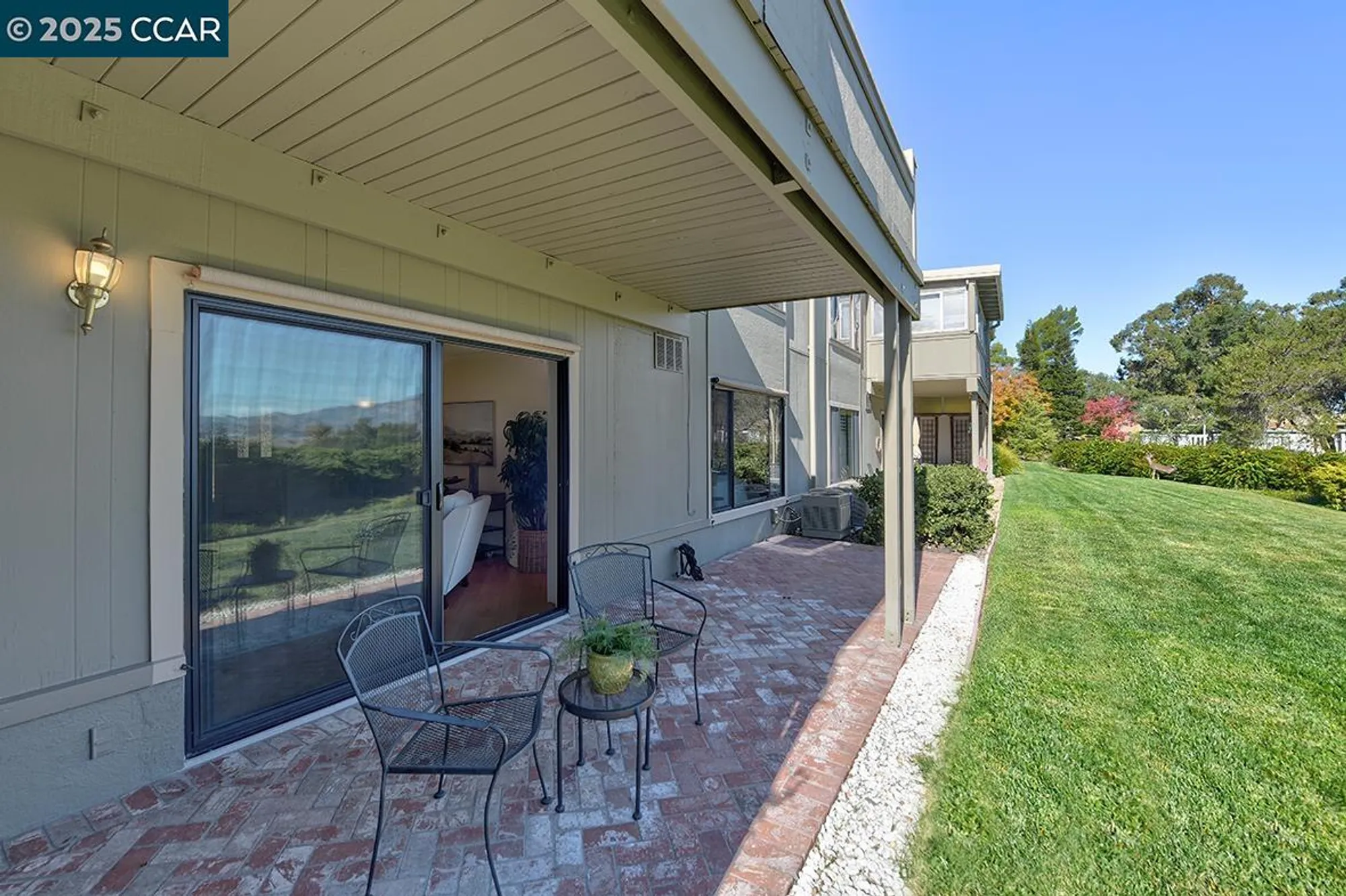 Property Slideshow image 18 of 58 | 2409 golden rain rd apt 6, Walnut Creek, CA, 94595