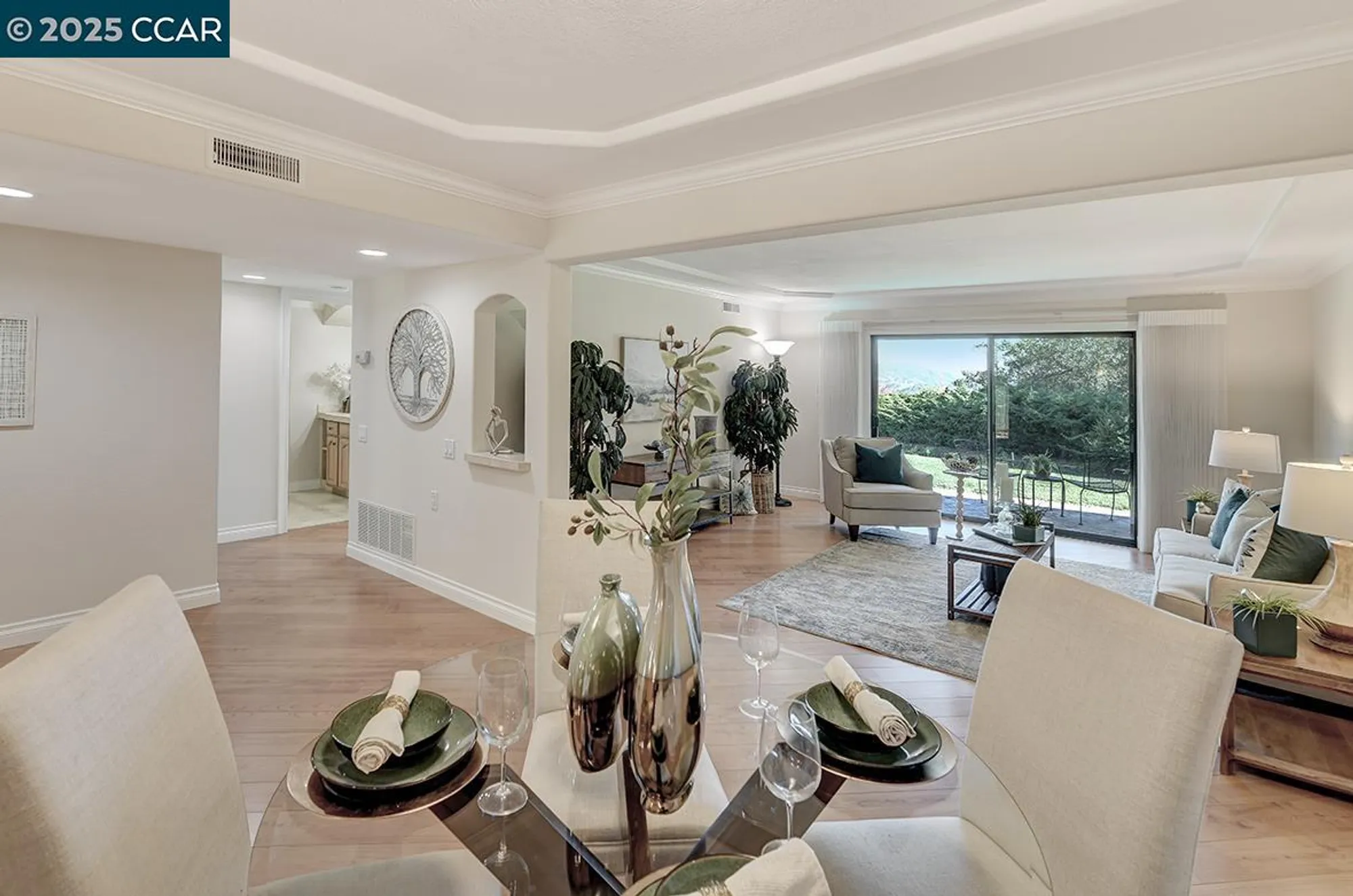 Property Slideshow image 6 of 58 | 2409 golden rain rd apt 6, Walnut Creek, CA, 94595