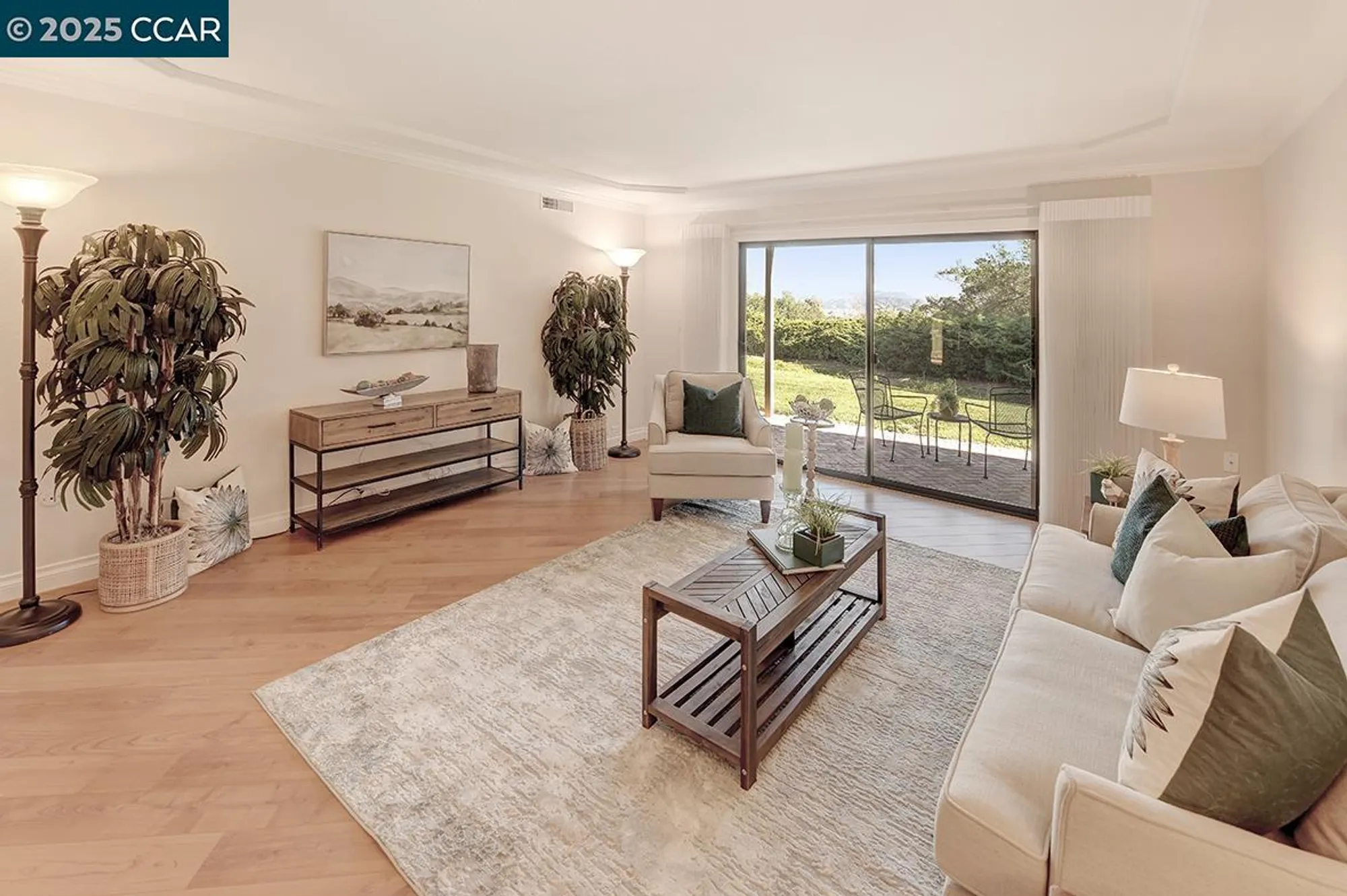 Property Slideshow image 7 of 58 | 2409 golden rain rd apt 6, Walnut Creek, CA, 94595