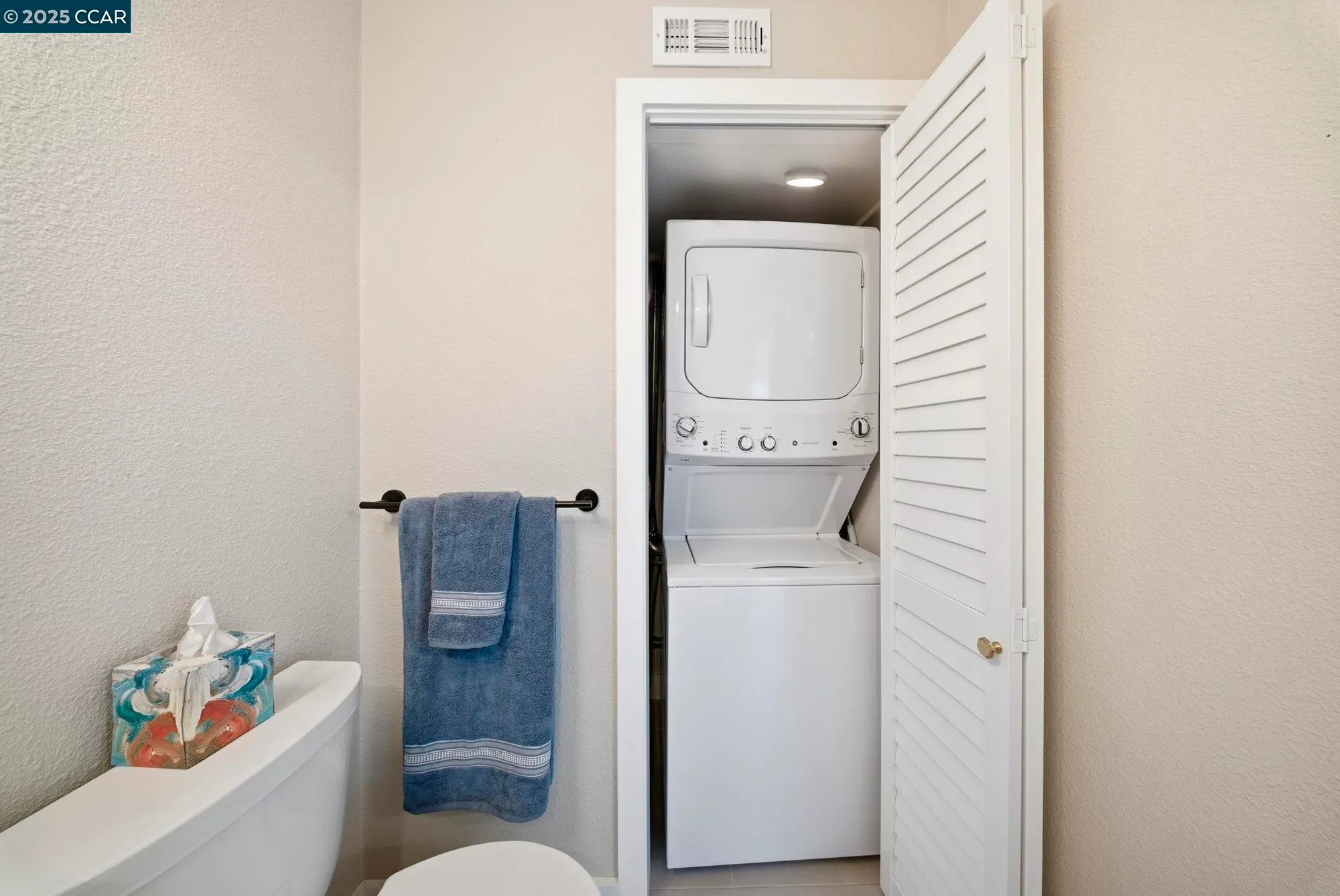 Property Slideshow image 38 of 60 | 1940 golden rain rd apt 5, Walnut Creek, CA, 94595