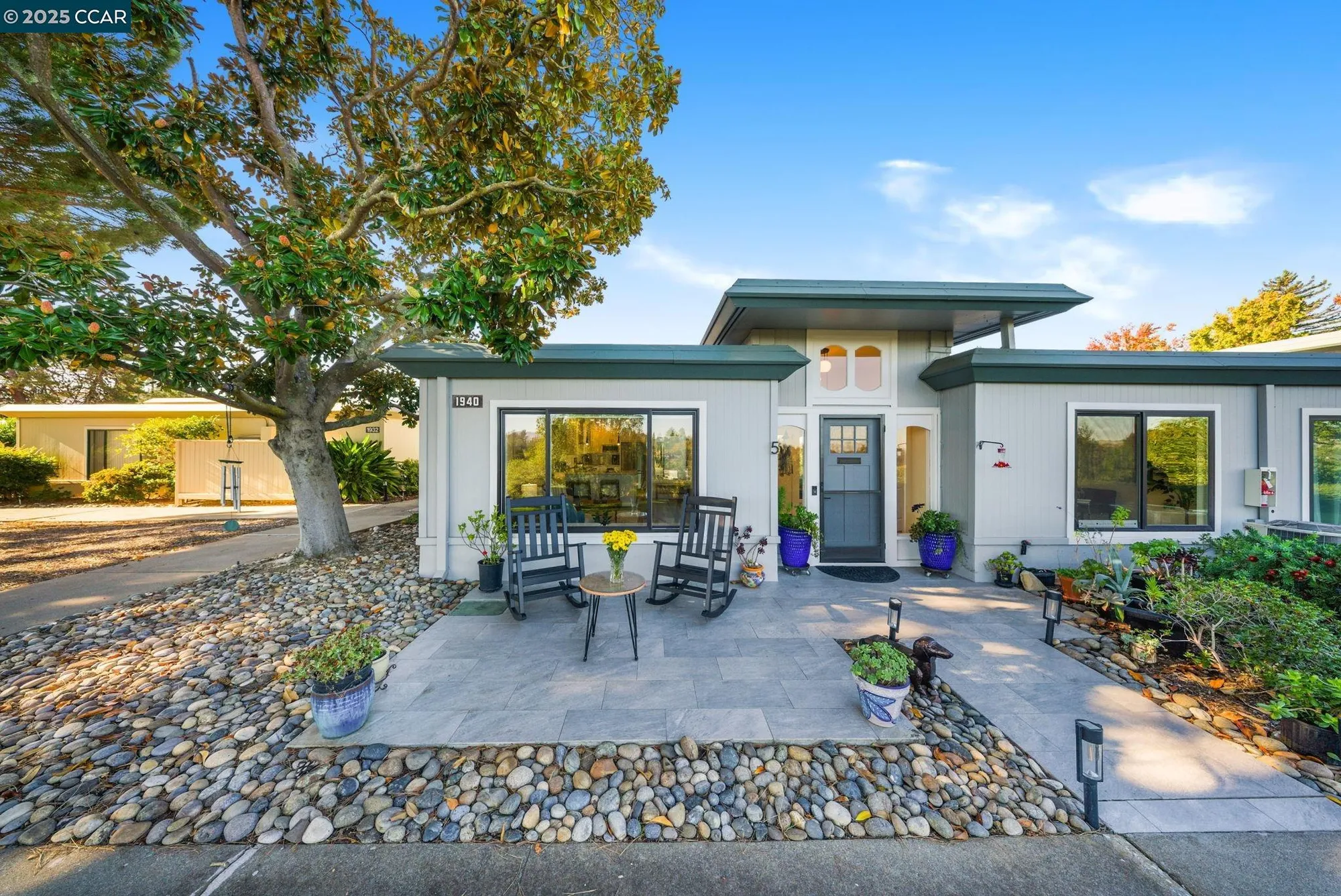 Property Slideshow image 4 of 60 | 1940 golden rain rd apt 5, Walnut Creek, CA, 94595