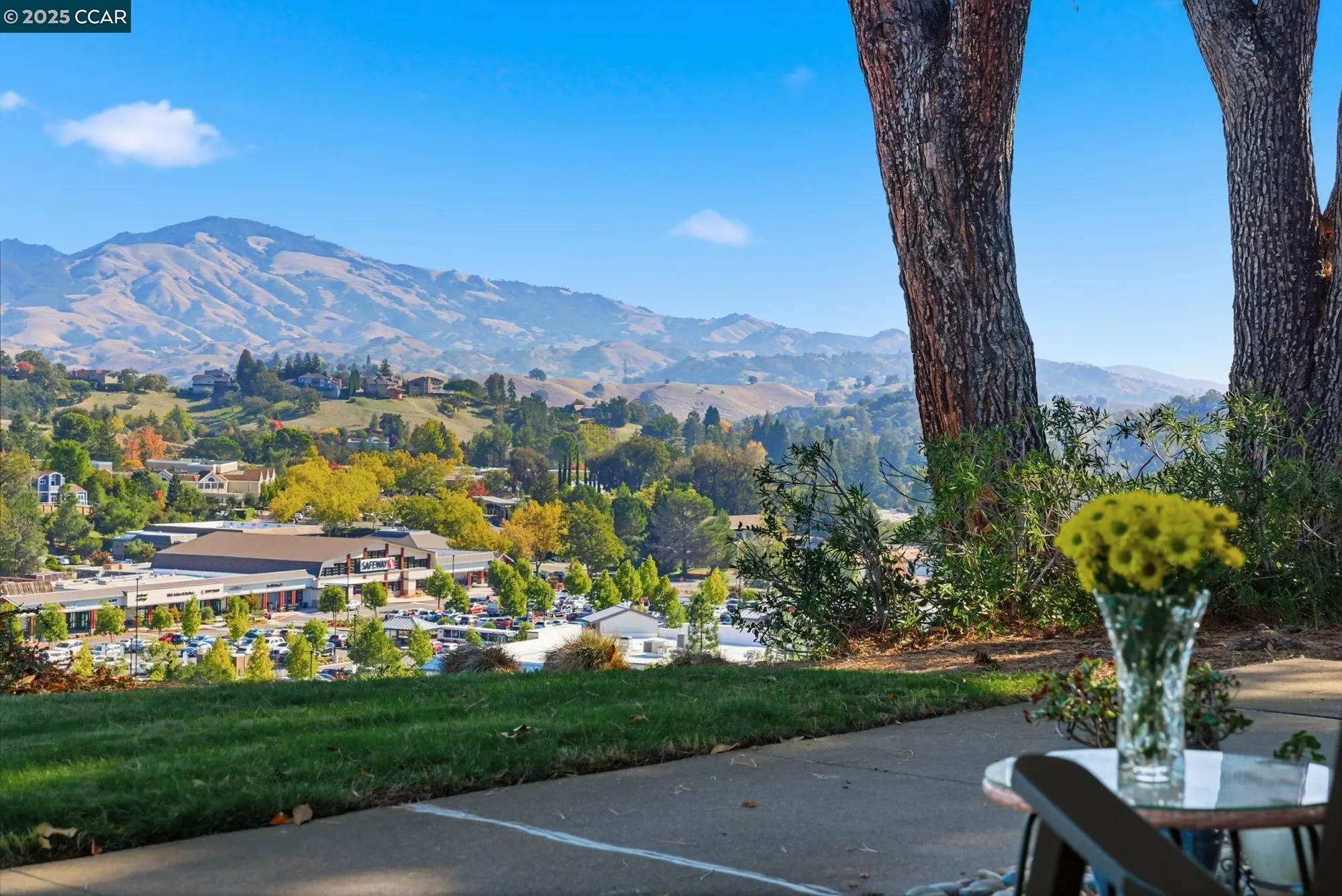 Property Slideshow image 5 of 60 | 1940 golden rain rd apt 5, Walnut Creek, CA, 94595