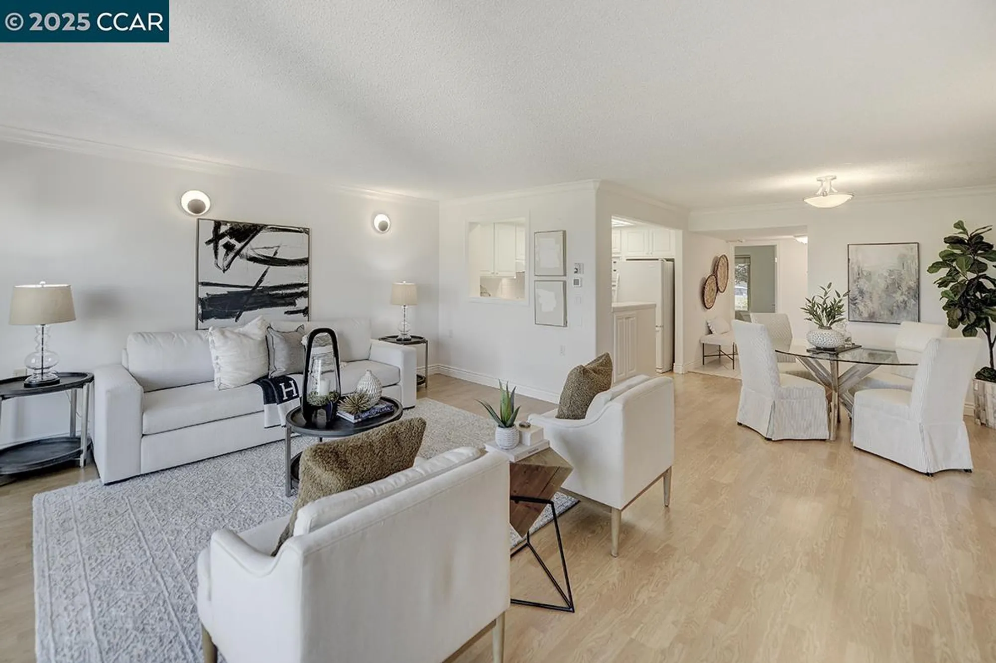 Property Slideshow image 16 of 58 | 2001 skycrest dr 4, Walnut Creek, CA, 94595