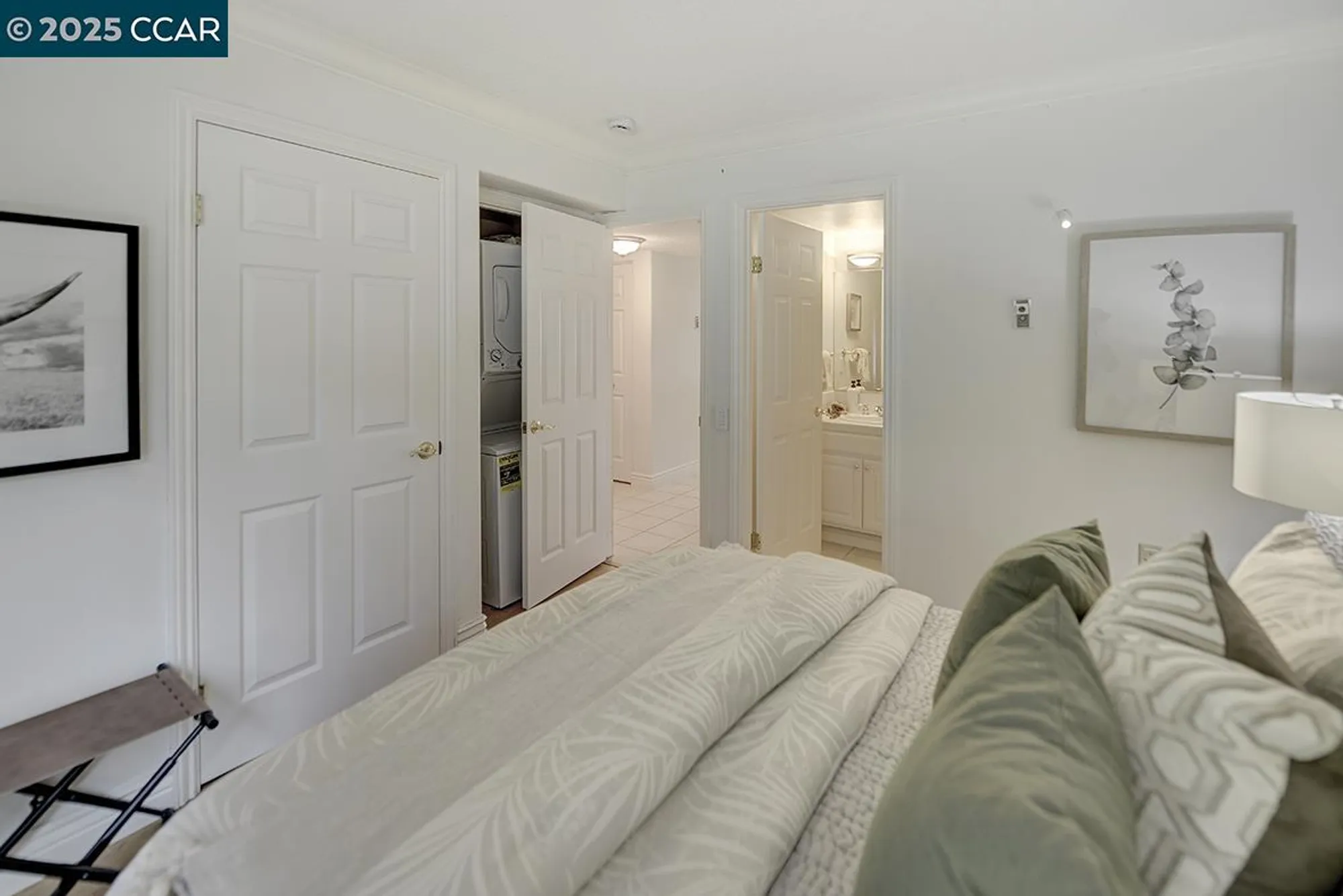 Property Slideshow image 23 of 58 | 2001 skycrest dr 4, Walnut Creek, CA, 94595