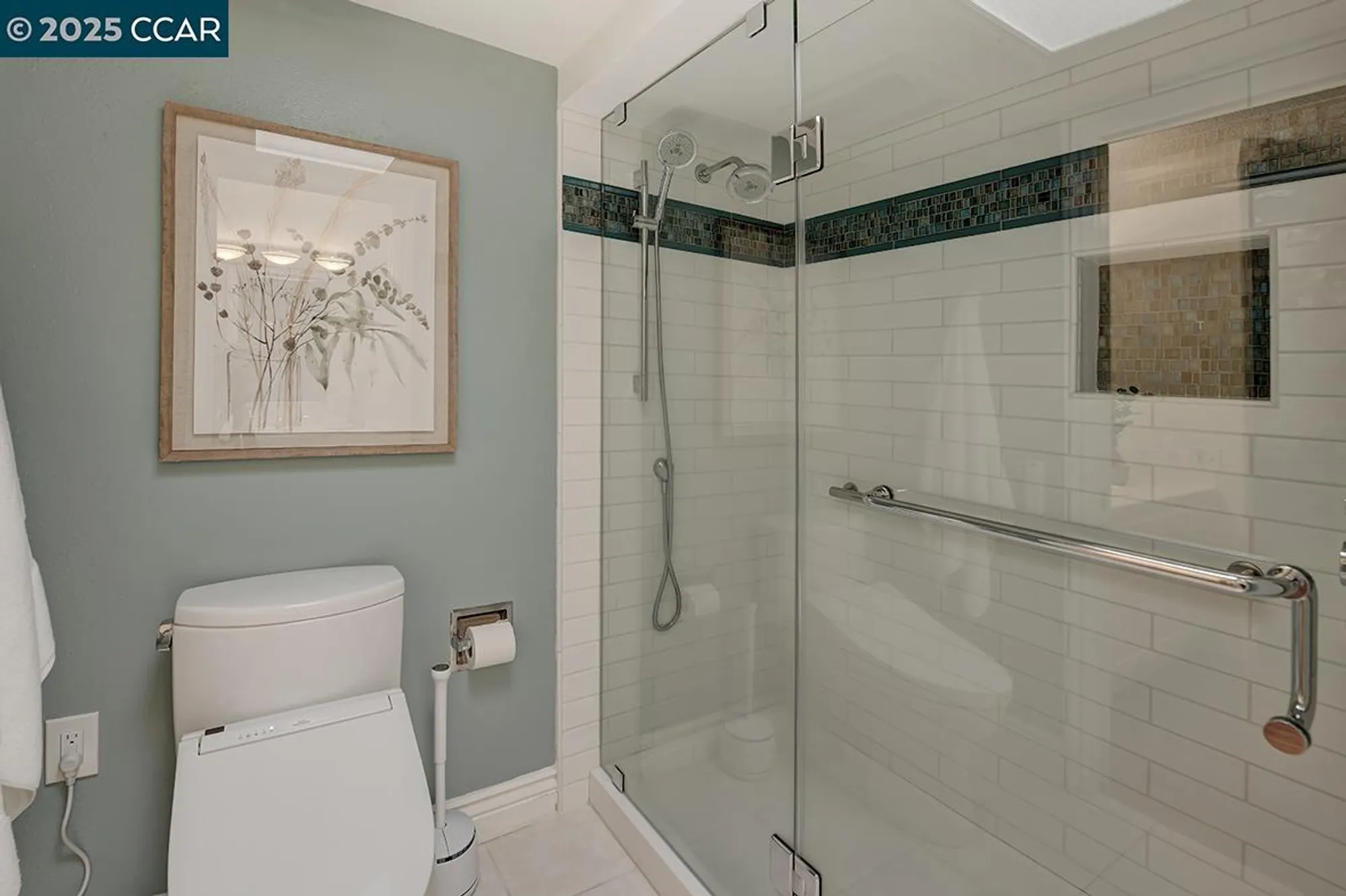 Property Slideshow image 36 of 58 | 2001 skycrest dr 4, Walnut Creek, CA, 94595