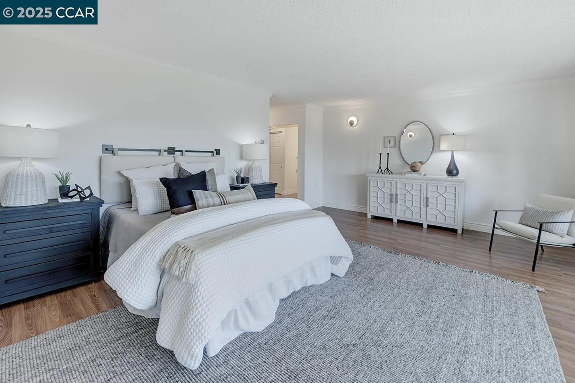 Property Slideshow image 33 of 58 | 2001 skycrest dr 4, Walnut Creek, CA, 94595