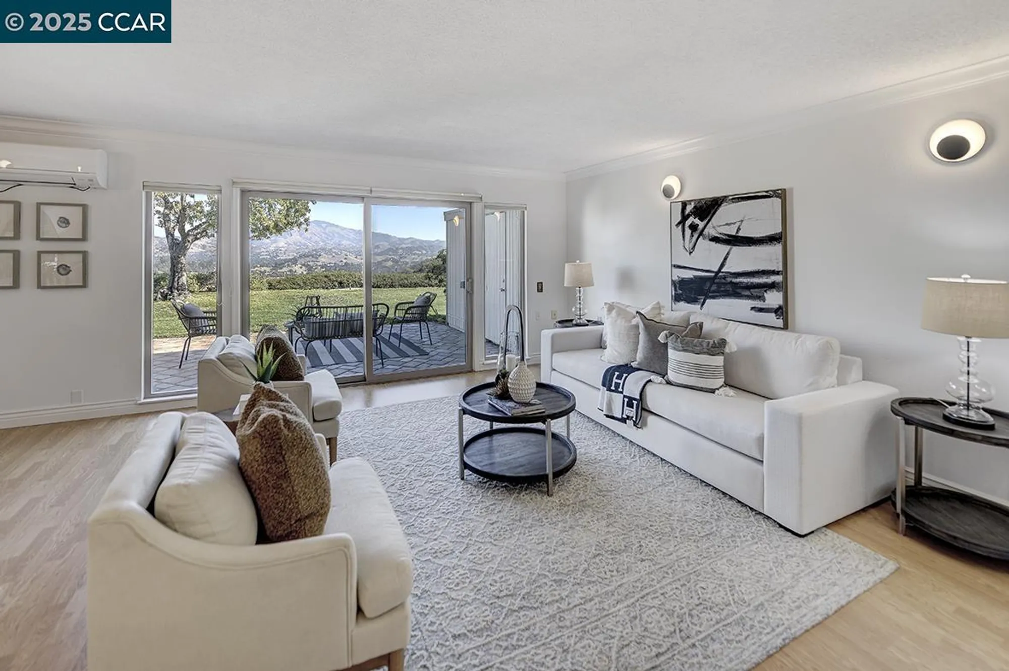 Property Slideshow image 6 of 58 | 2001 skycrest dr 4, Walnut Creek, CA, 94595