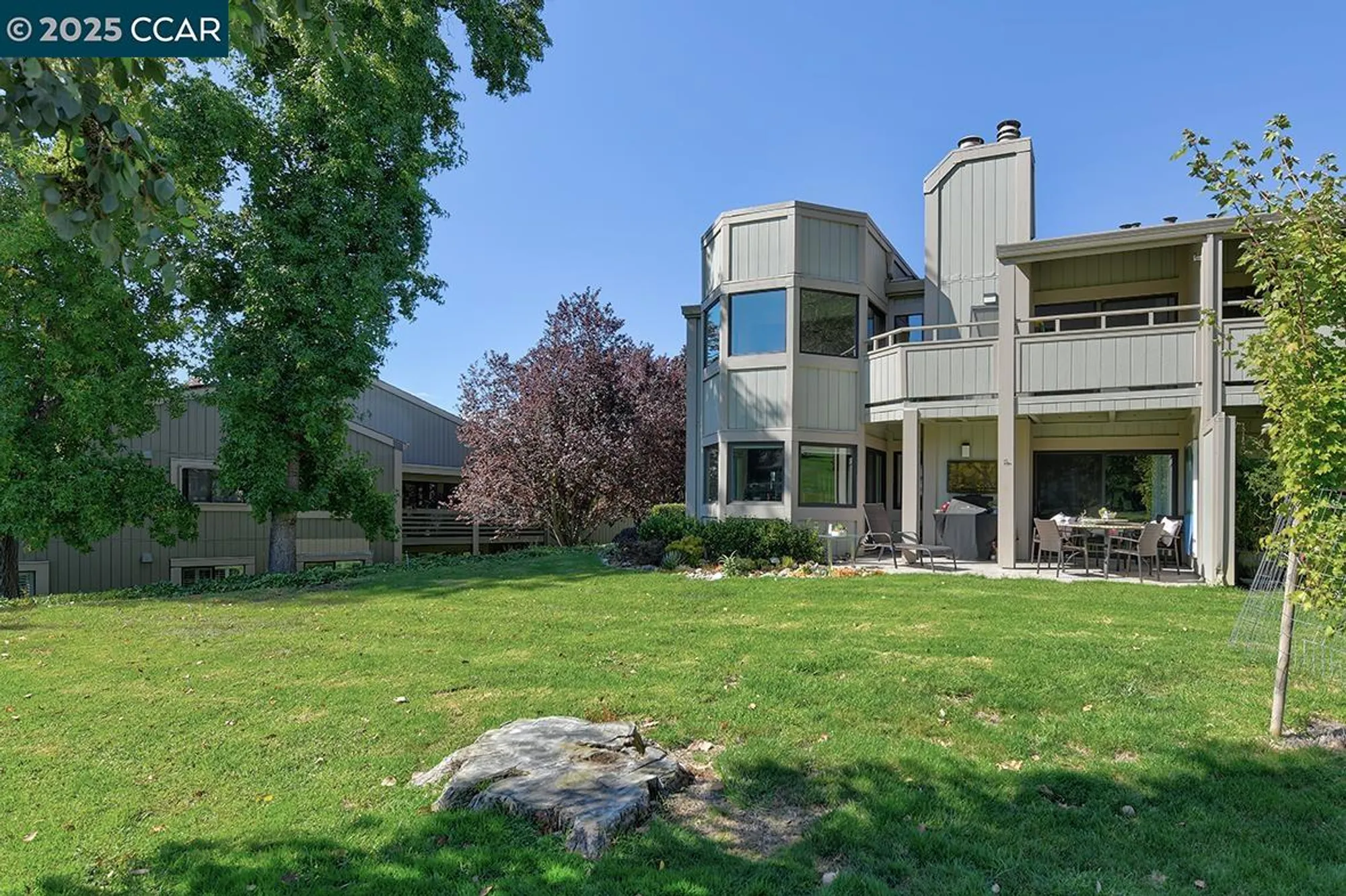 Property Slideshow image 17 of 59 | 618 terra california dr 3, Walnut Creek, CA, 94595