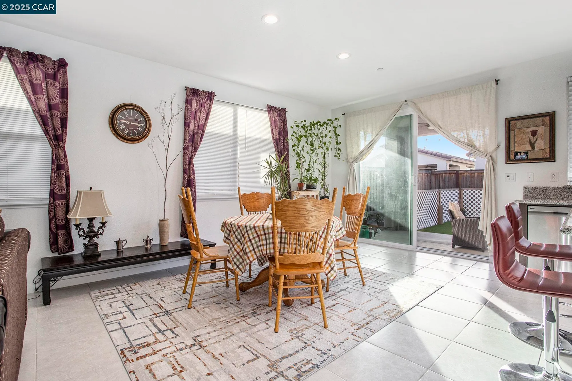 Property Slideshow image 8 of 25 | 2383 front porch ln, Rio Vista, CA, 94571