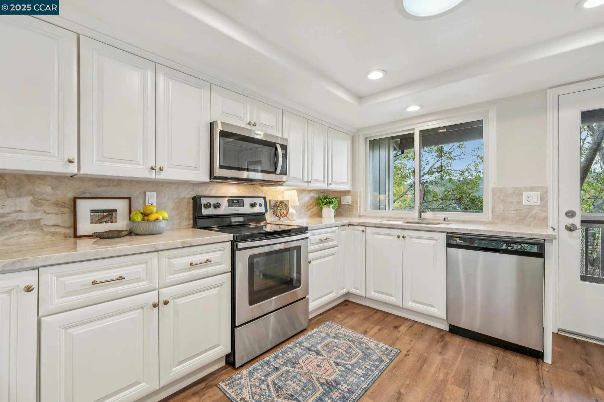 Property Slideshow image 16 of 48 | 870 terra california dr 5, Walnut Creek, CA, 94595