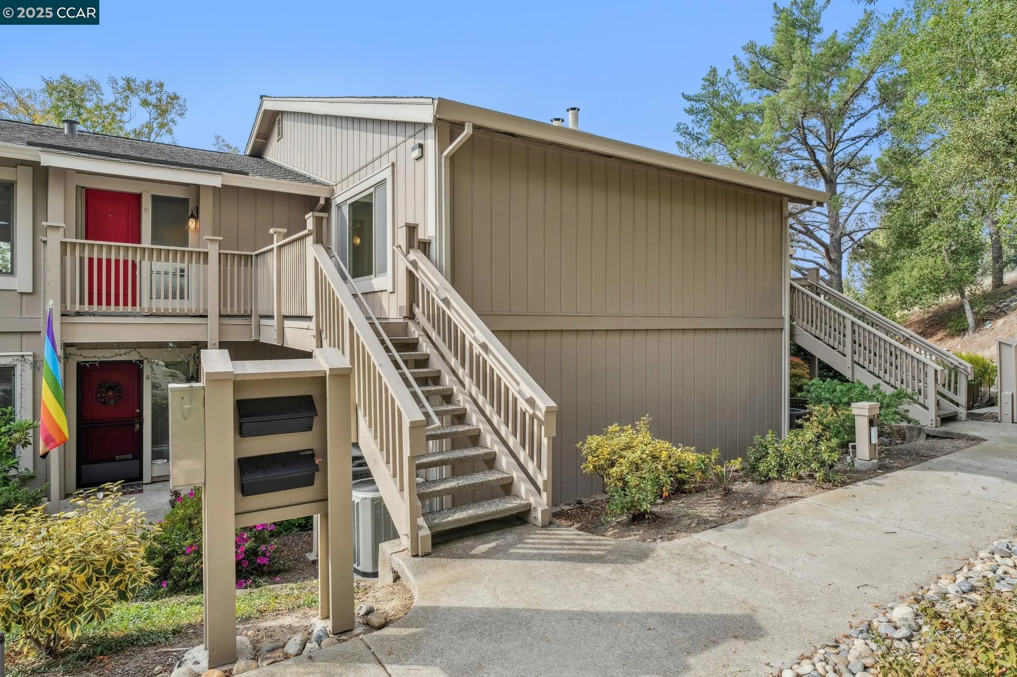Property Slideshow image 3 of 48 | 870 terra california dr 5, Walnut Creek, CA, 94595