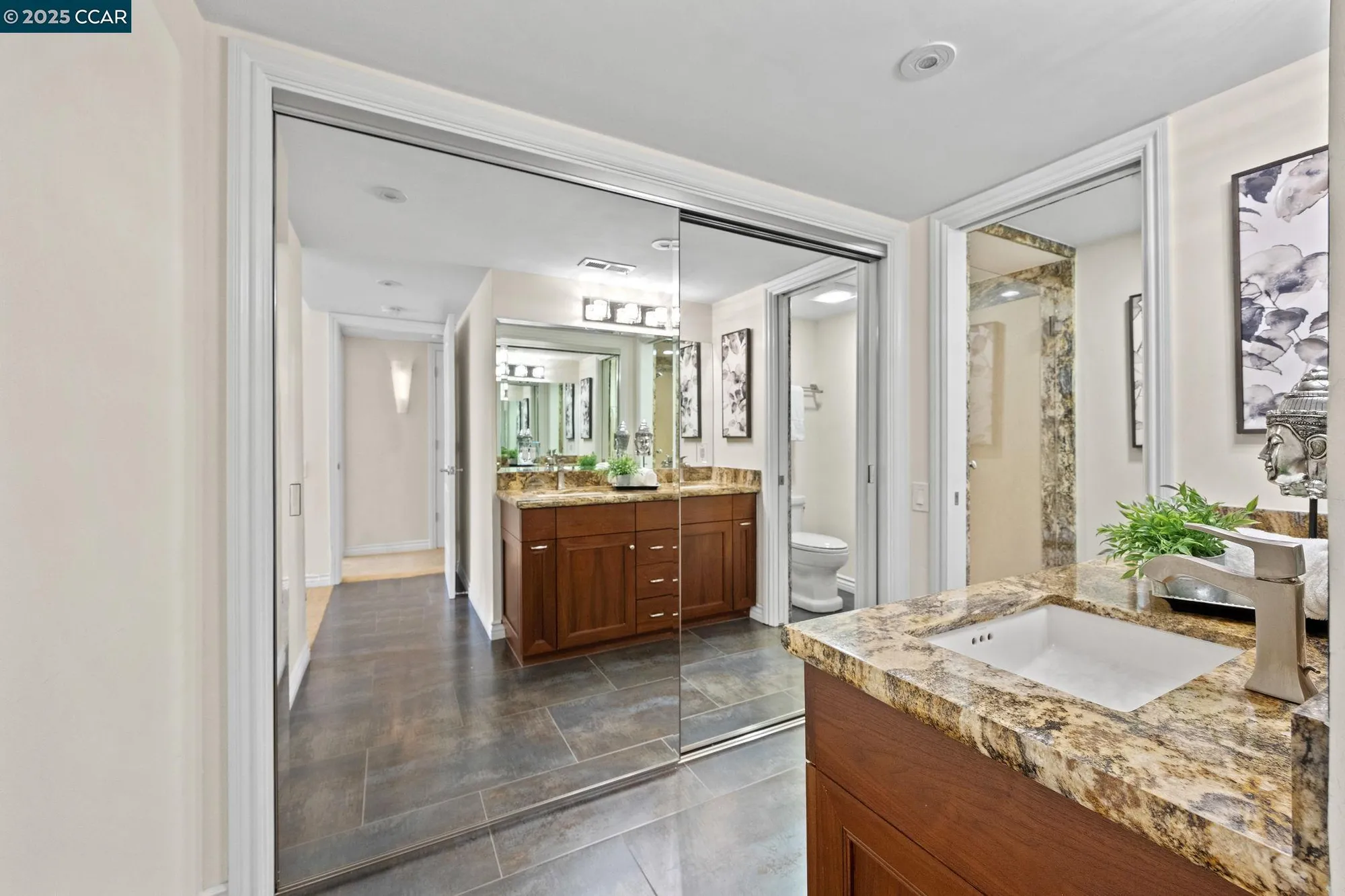 Property Slideshow image 19 of 50 | 1129 avenida sevilla 5b, Walnut Creek, CA, 94595