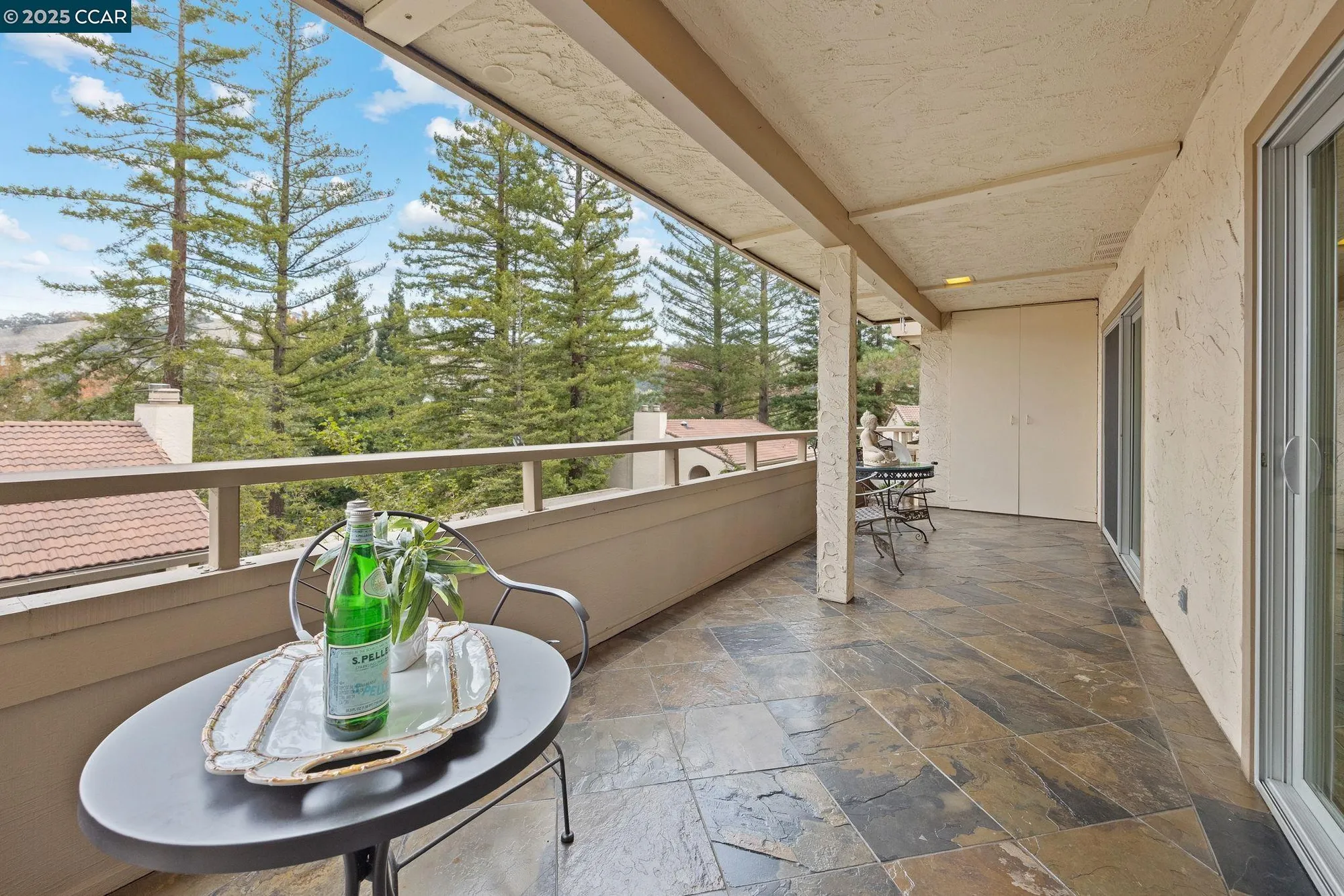 Property Slideshow image 12 of 50 | 1129 avenida sevilla 5b, Walnut Creek, CA, 94595
