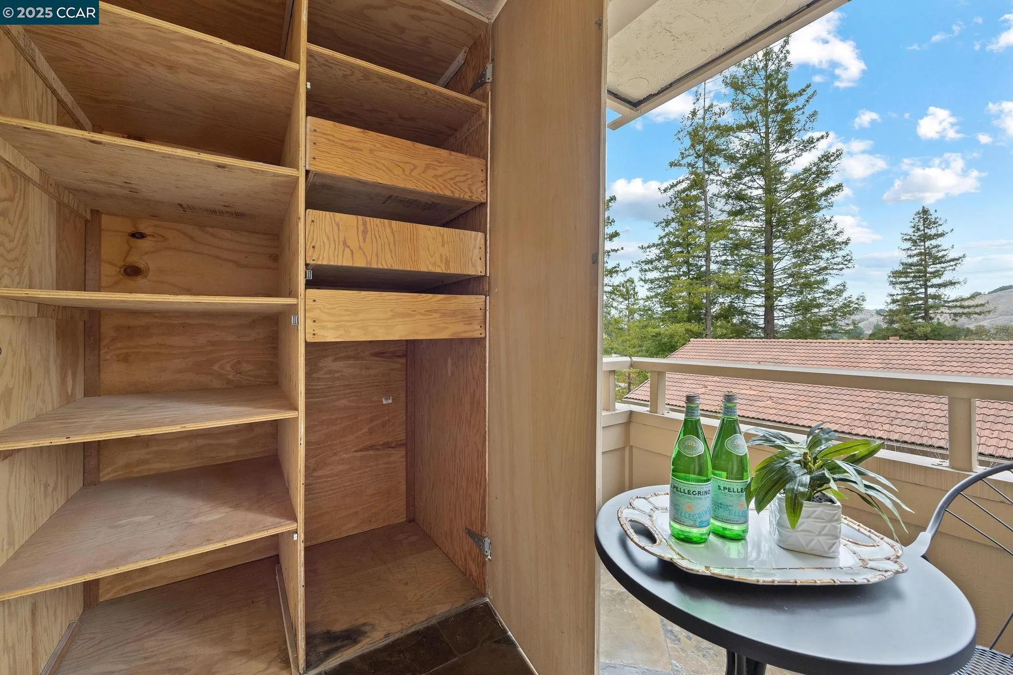 Property Slideshow image 34 of 50 | 1129 avenida sevilla 5b, Walnut Creek, CA, 94595