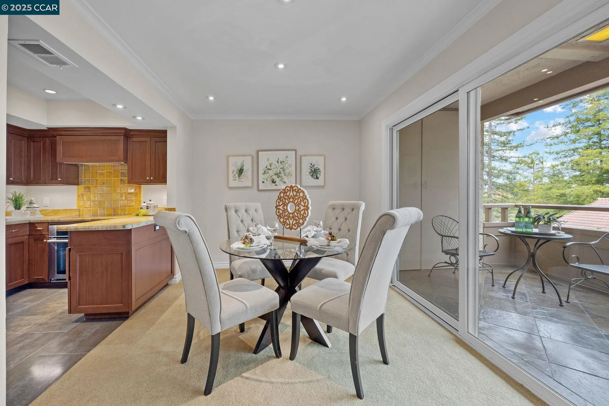 Property Slideshow image 9 of 50 | 1129 avenida sevilla 5b, Walnut Creek, CA, 94595