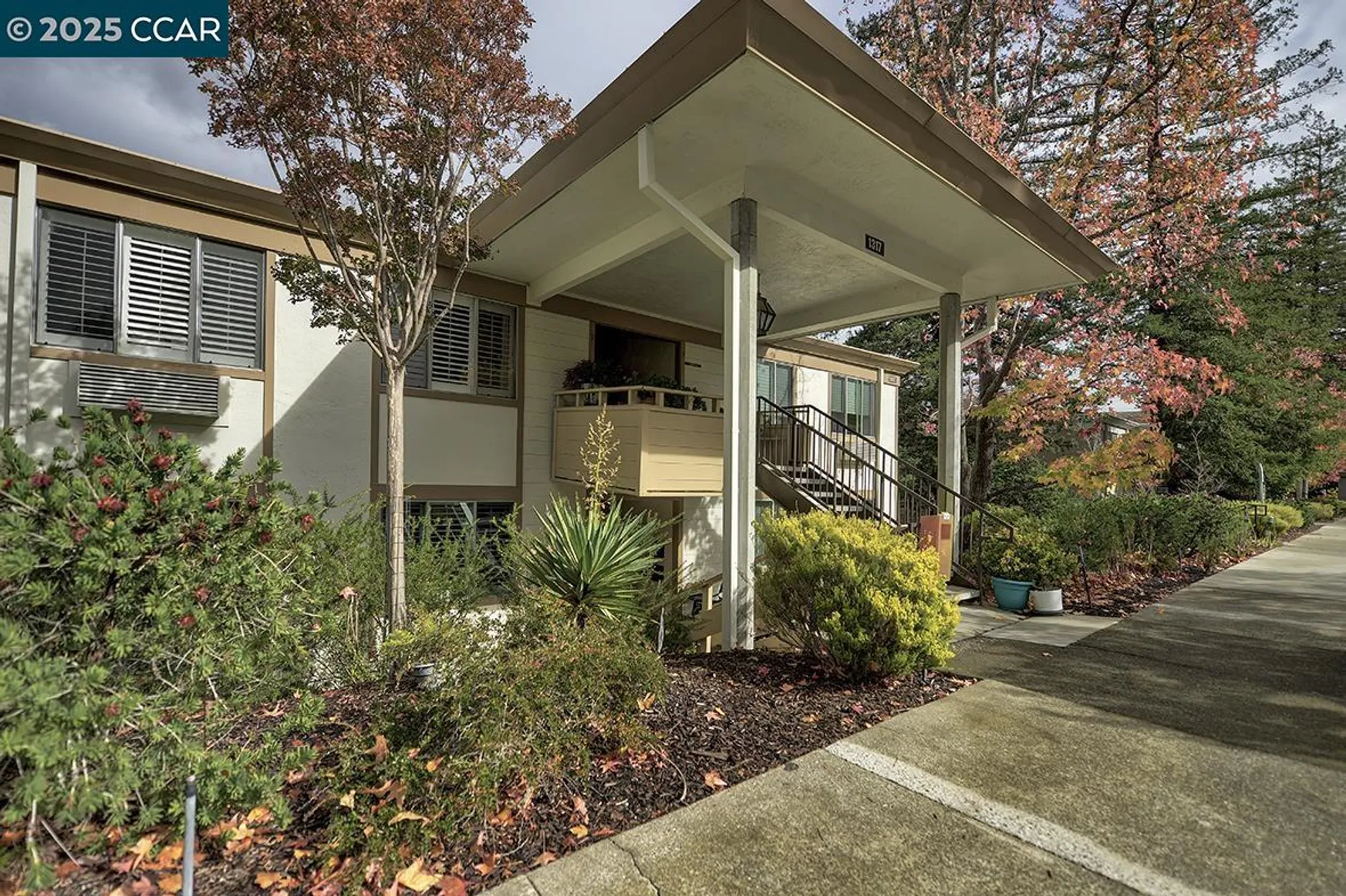 Property Slideshow image 1 of 54 | 1317 ptarmigan dr apt 6, Walnut Creek, CA, 94595