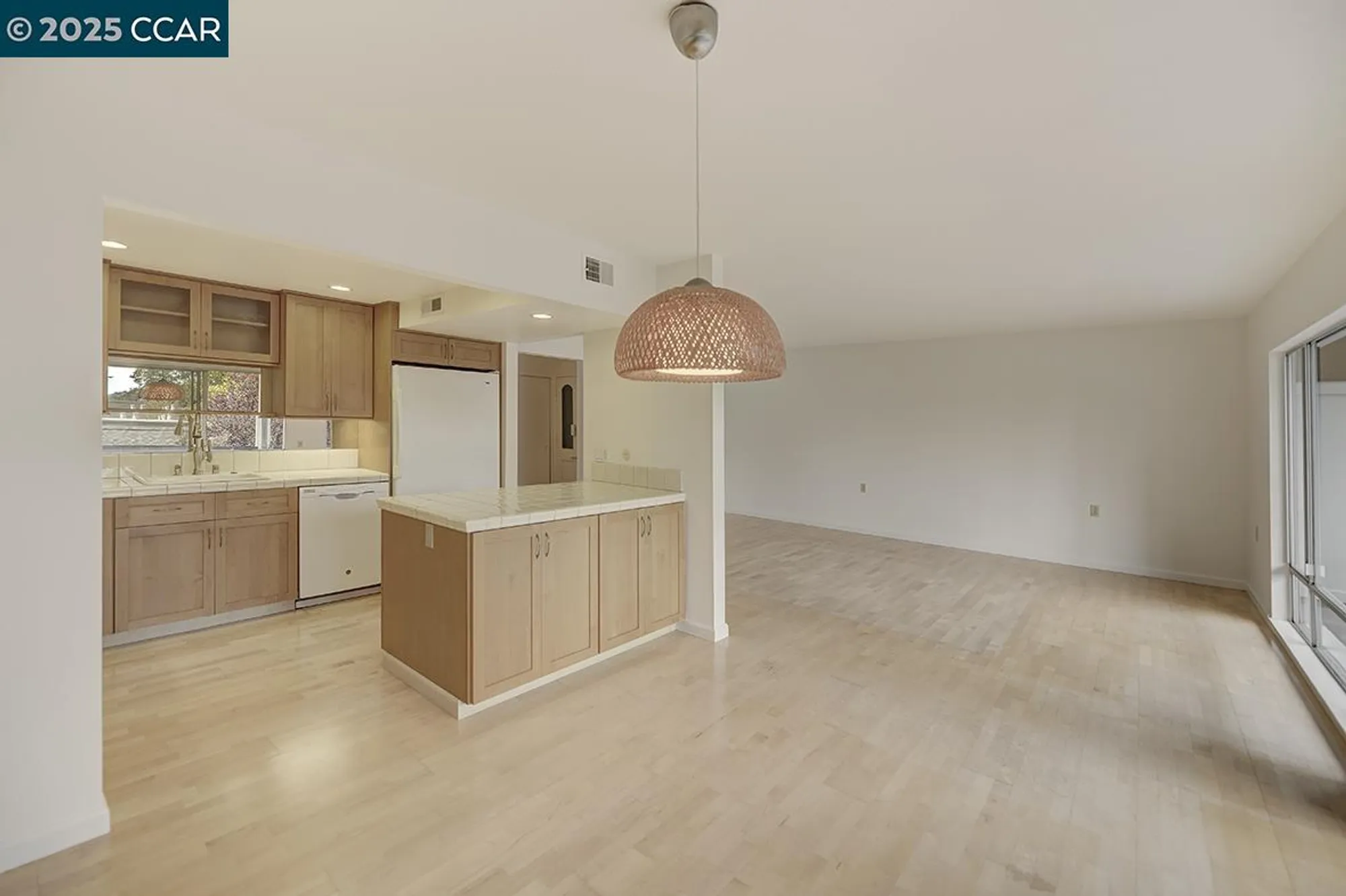 Property Slideshow image 17 of 40 | 3033 golden rain rd 4, Walnut Creek, CA, 94595