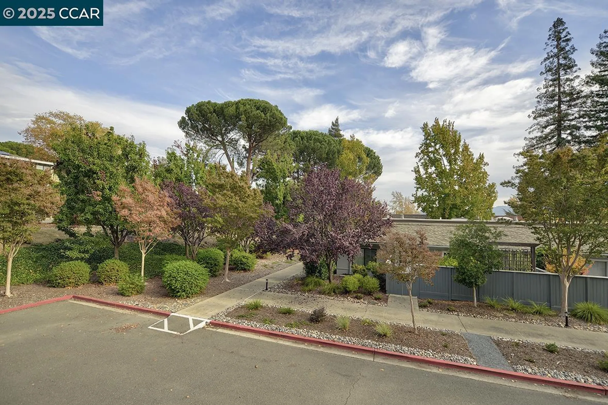 Property Slideshow image 13 of 40 | 3033 golden rain rd 4, Walnut Creek, CA, 94595