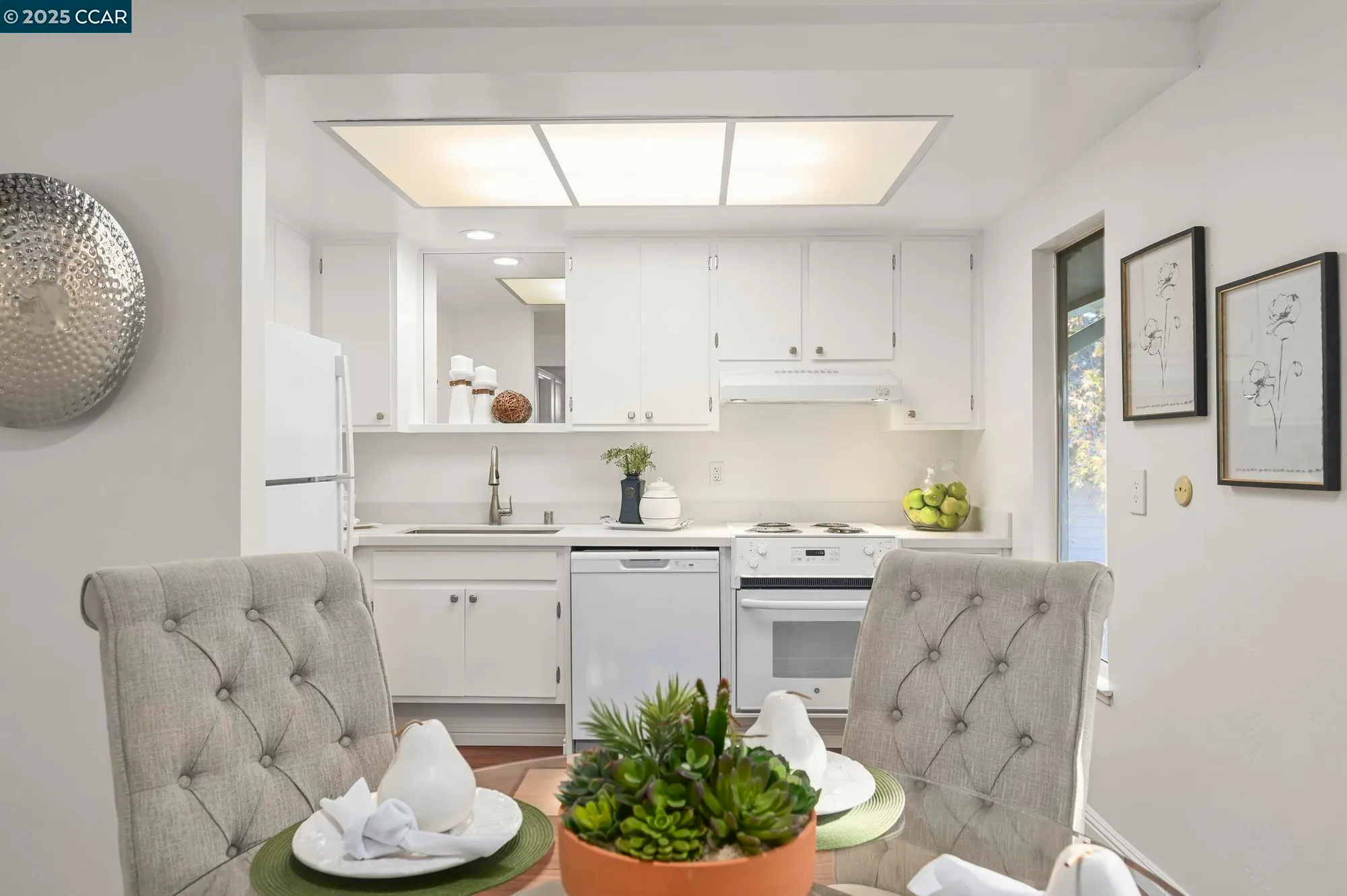 Property Slideshow image 8 of 33 | 3465 tice creek dr 4, Walnut Creek, CA, 94595