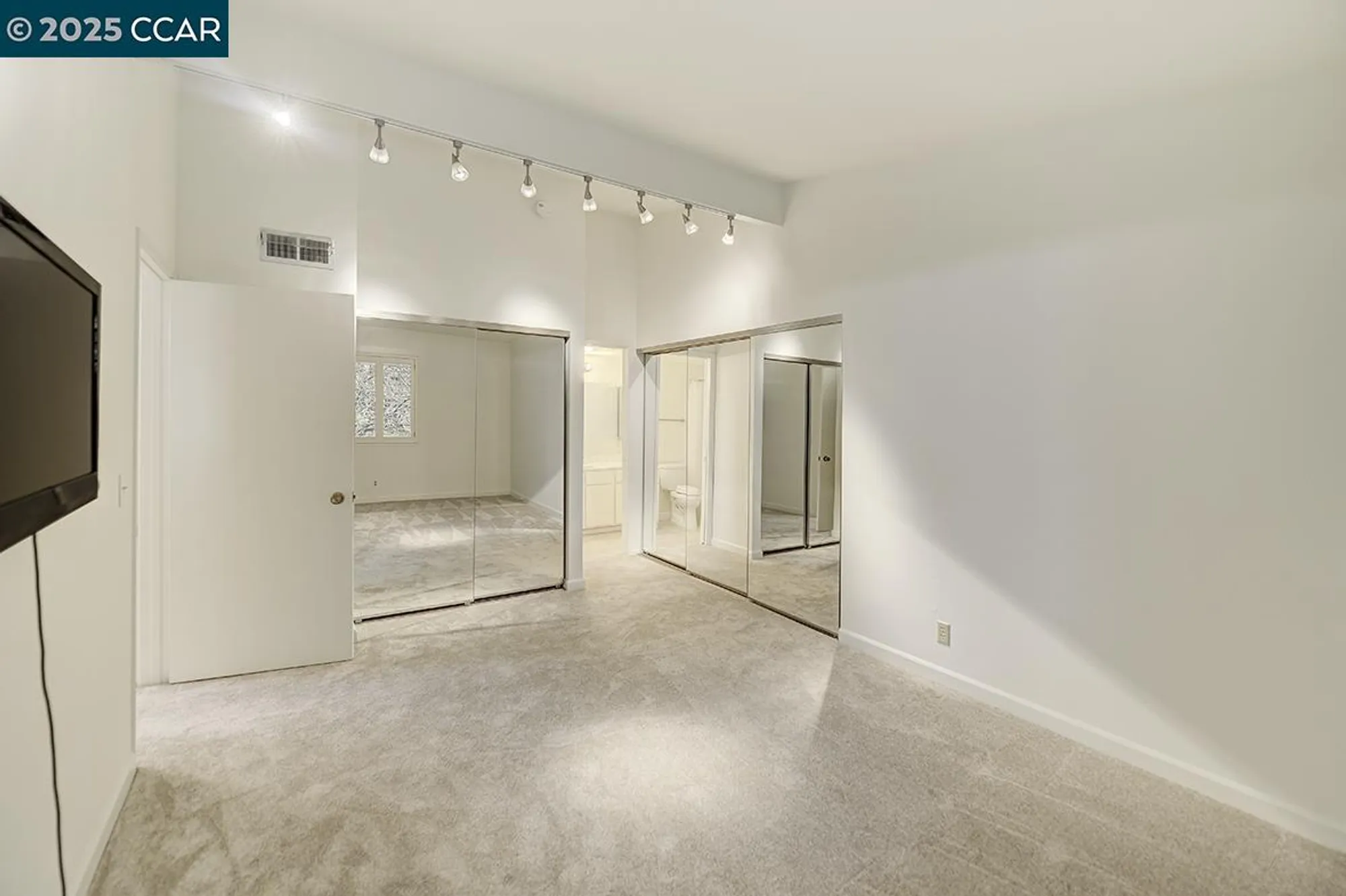 Property Slideshow image 20 of 48 | 2625 ptarmigan dr 7, Walnut Creek, CA, 94595