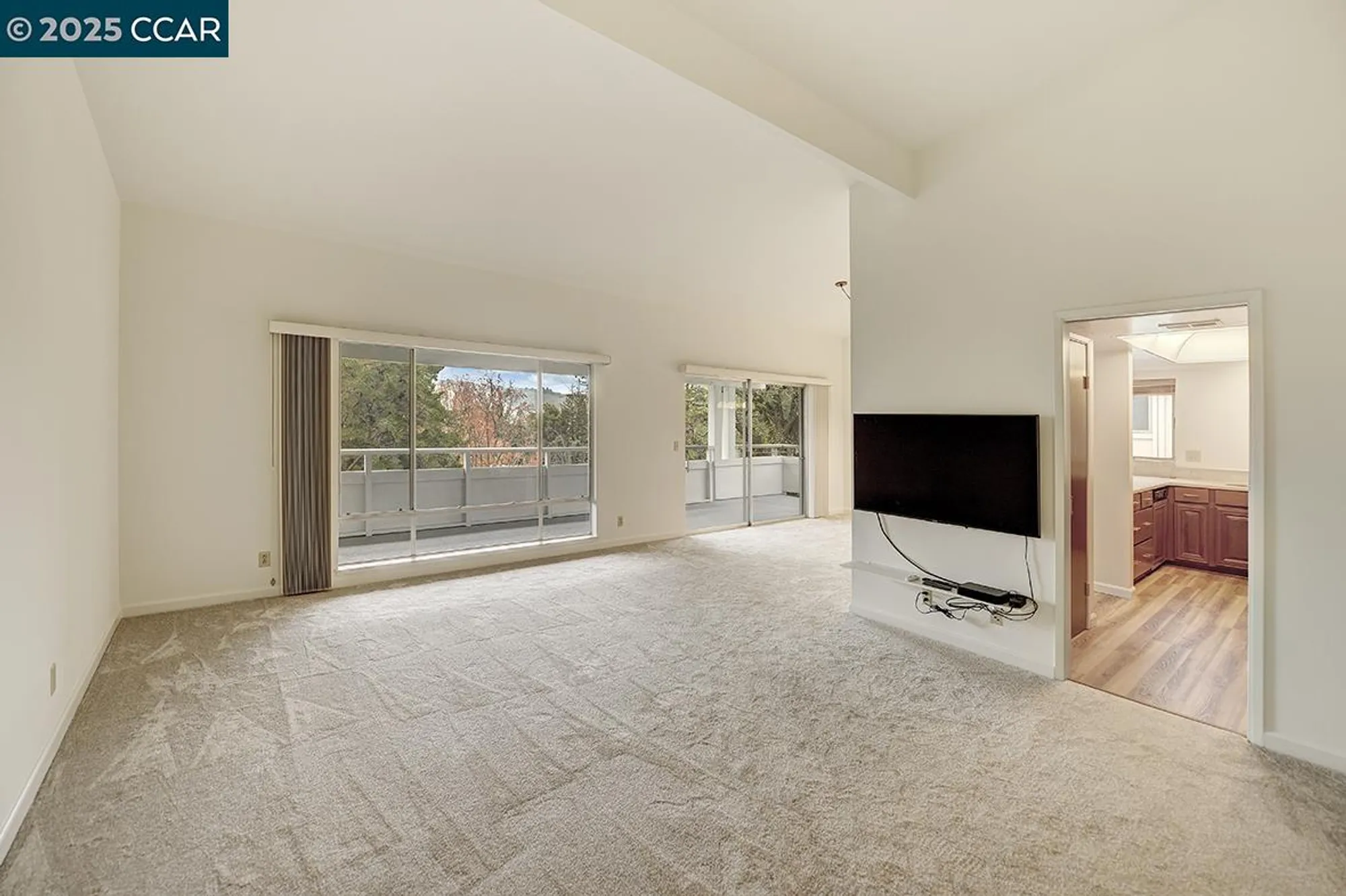 Property Slideshow image 2 of 48 | 2625 ptarmigan dr 7, Walnut Creek, CA, 94595