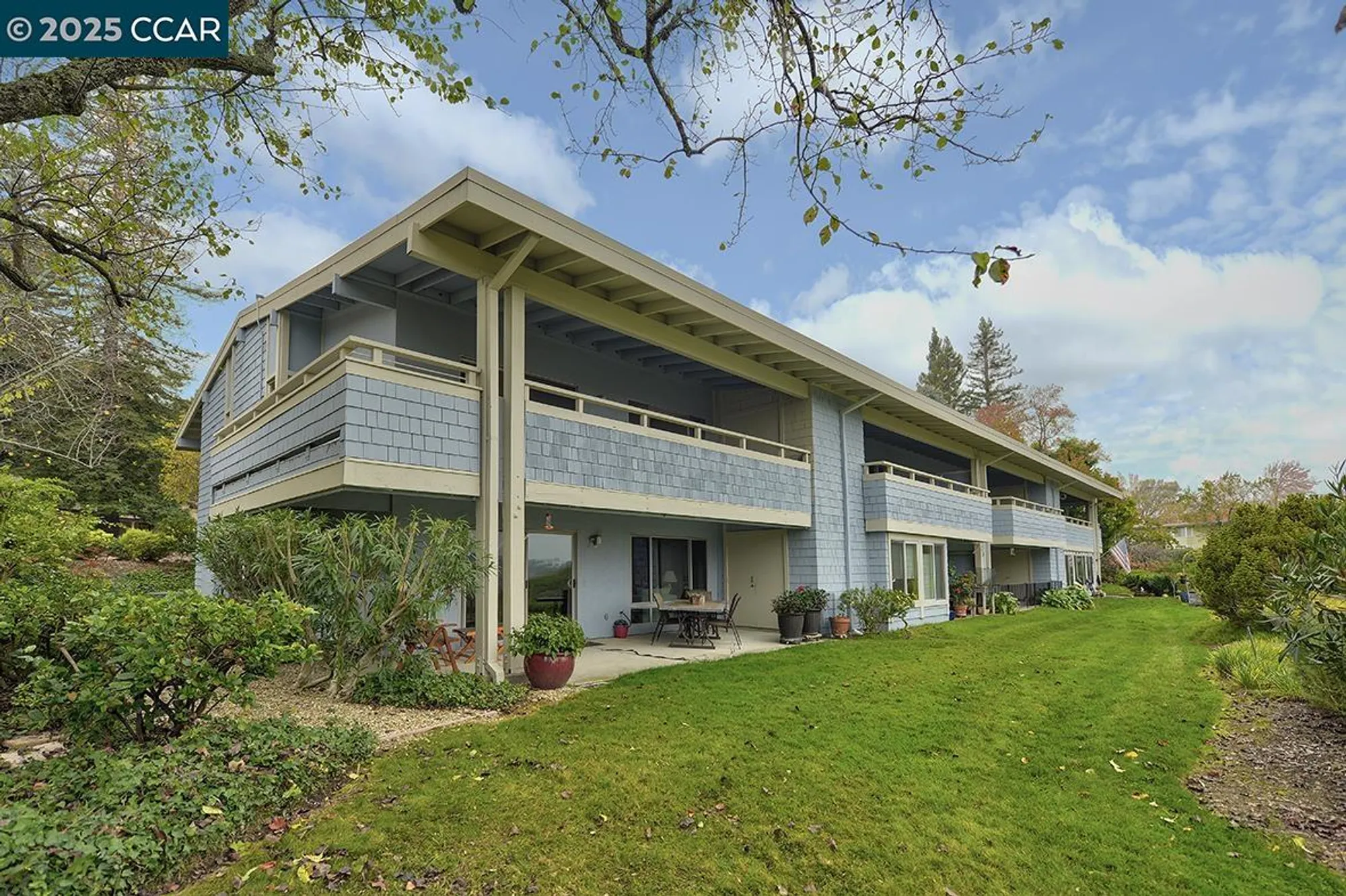 Property Slideshow image 35 of 48 | 2625 ptarmigan dr 7, Walnut Creek, CA, 94595