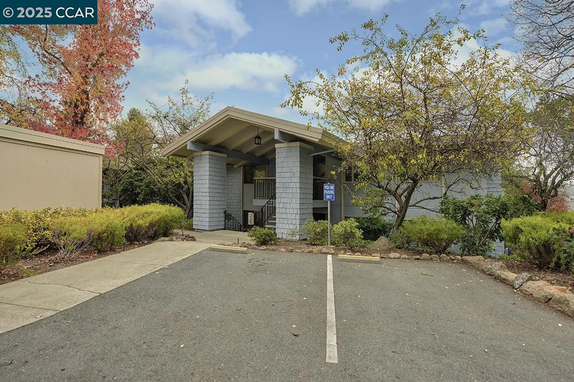 Property Slideshow image 33 of 48 | 2625 ptarmigan dr 7, Walnut Creek, CA, 94595