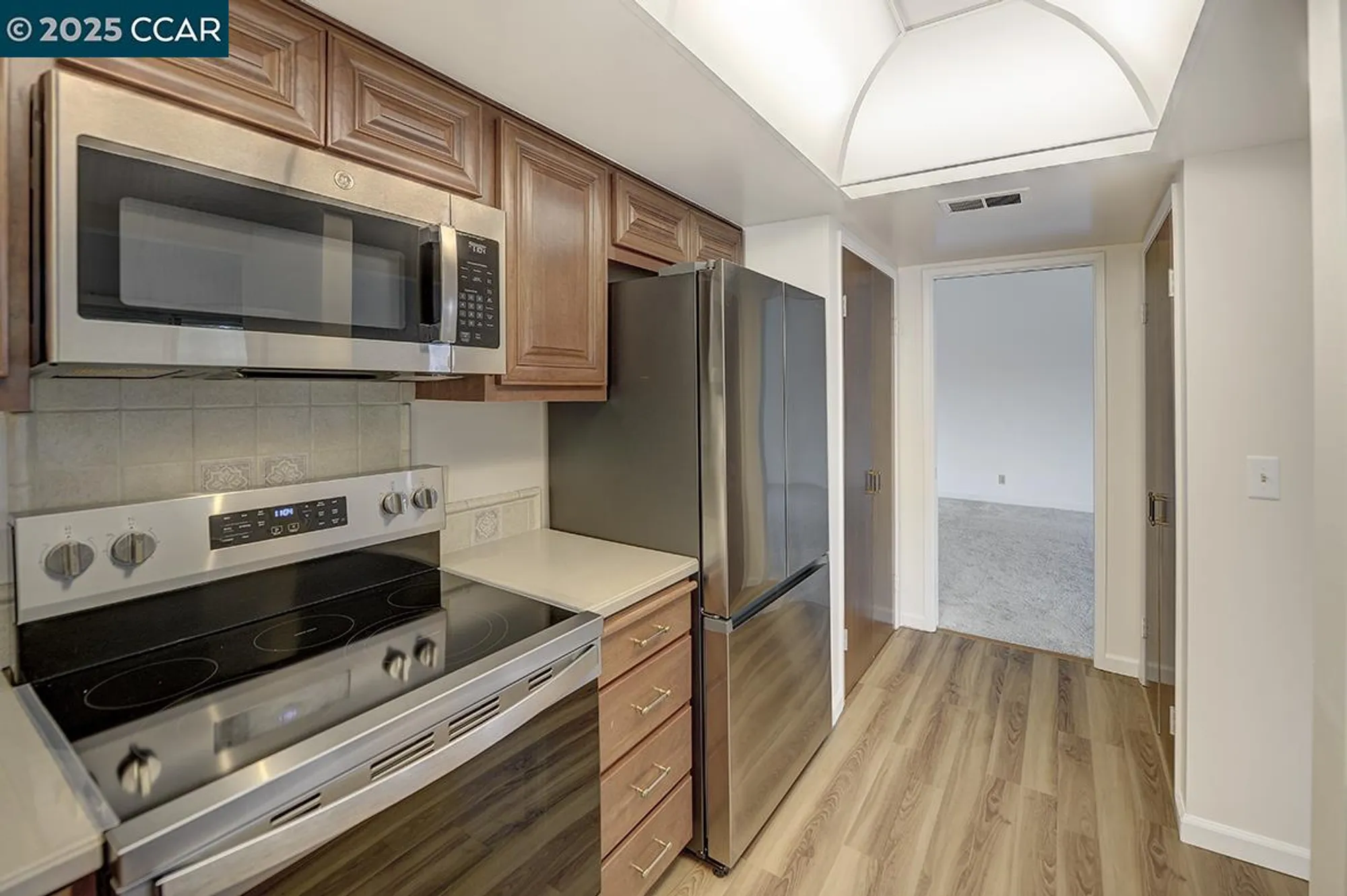 Property Slideshow image 6 of 48 | 2625 ptarmigan dr 7, Walnut Creek, CA, 94595