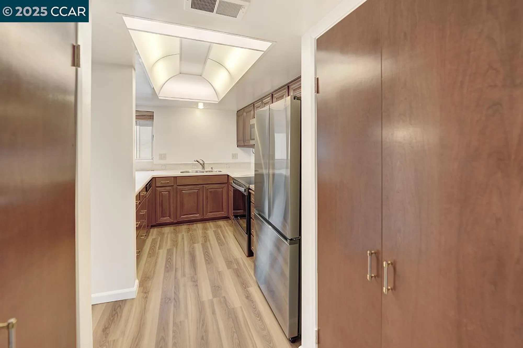 Property Slideshow image 7 of 48 | 2625 ptarmigan dr 7, Walnut Creek, CA, 94595