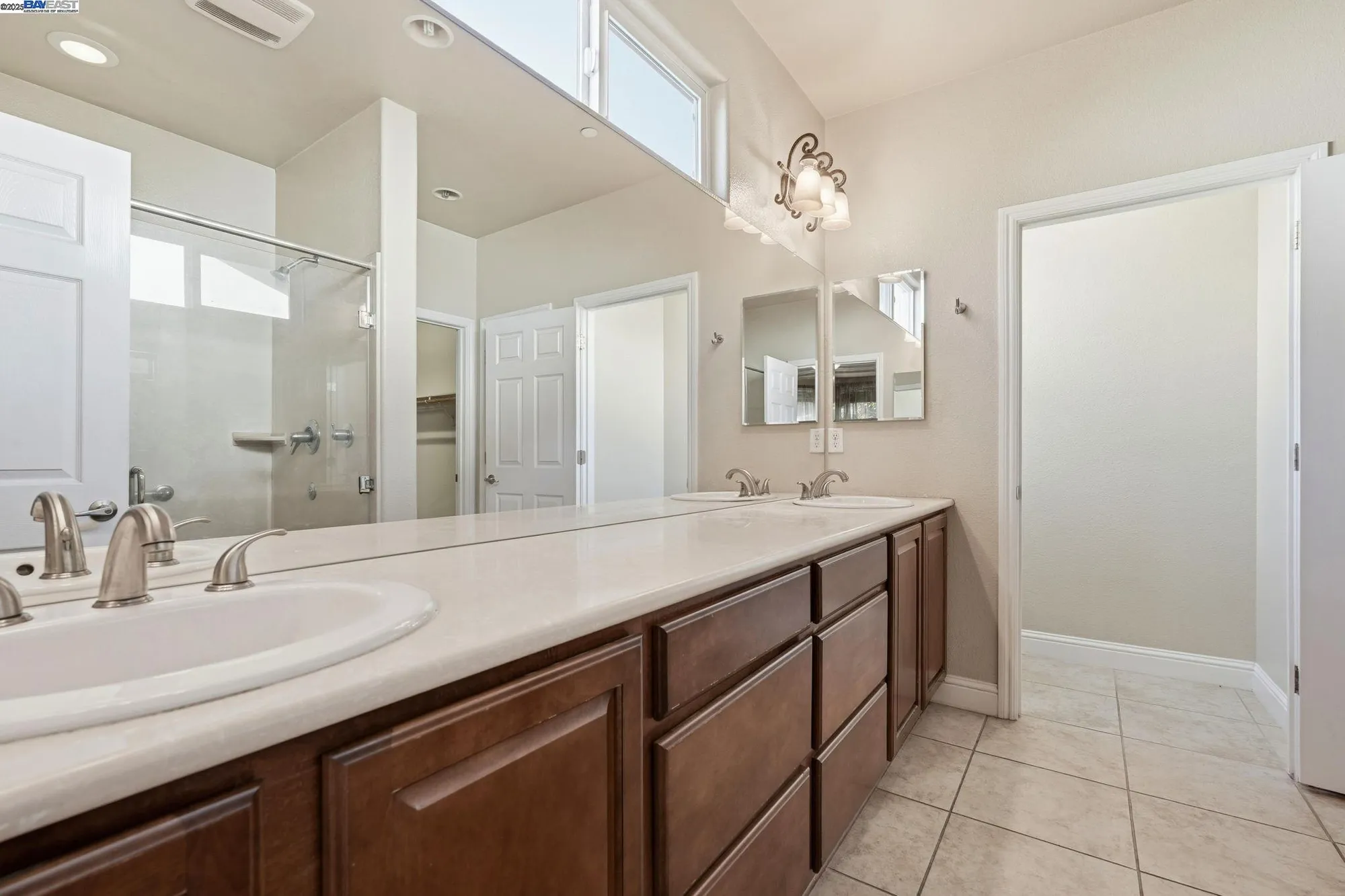 Property Slideshow image 23 of 34 | 2443 plumcreek ln, Manteca, CA, 95336