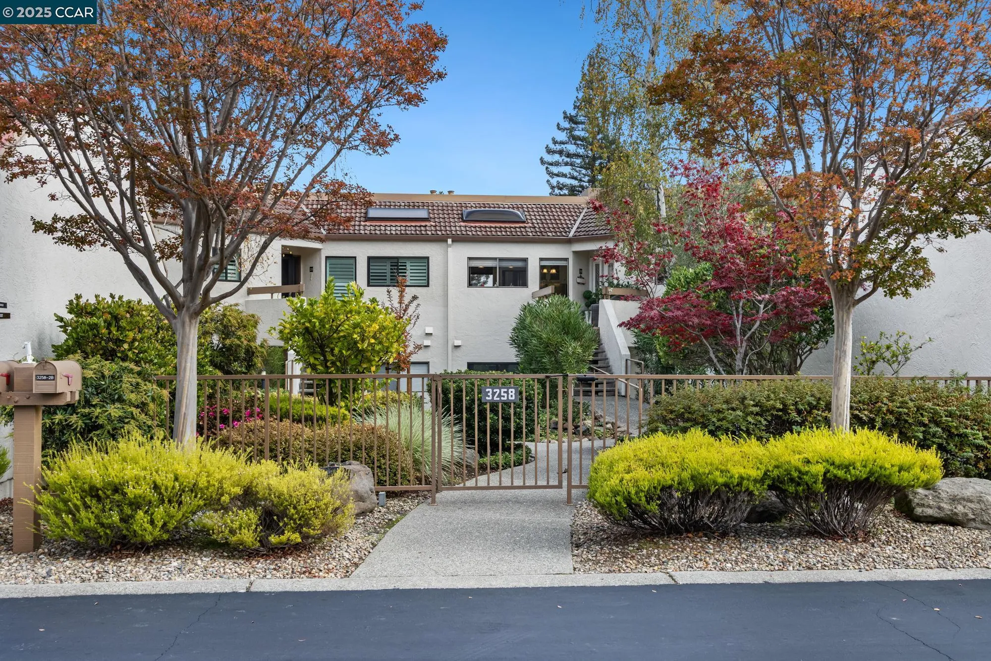 Property Slideshow image 1 of 44 | 3258 ptarmigan dr 3b, Walnut Creek, CA, 94595