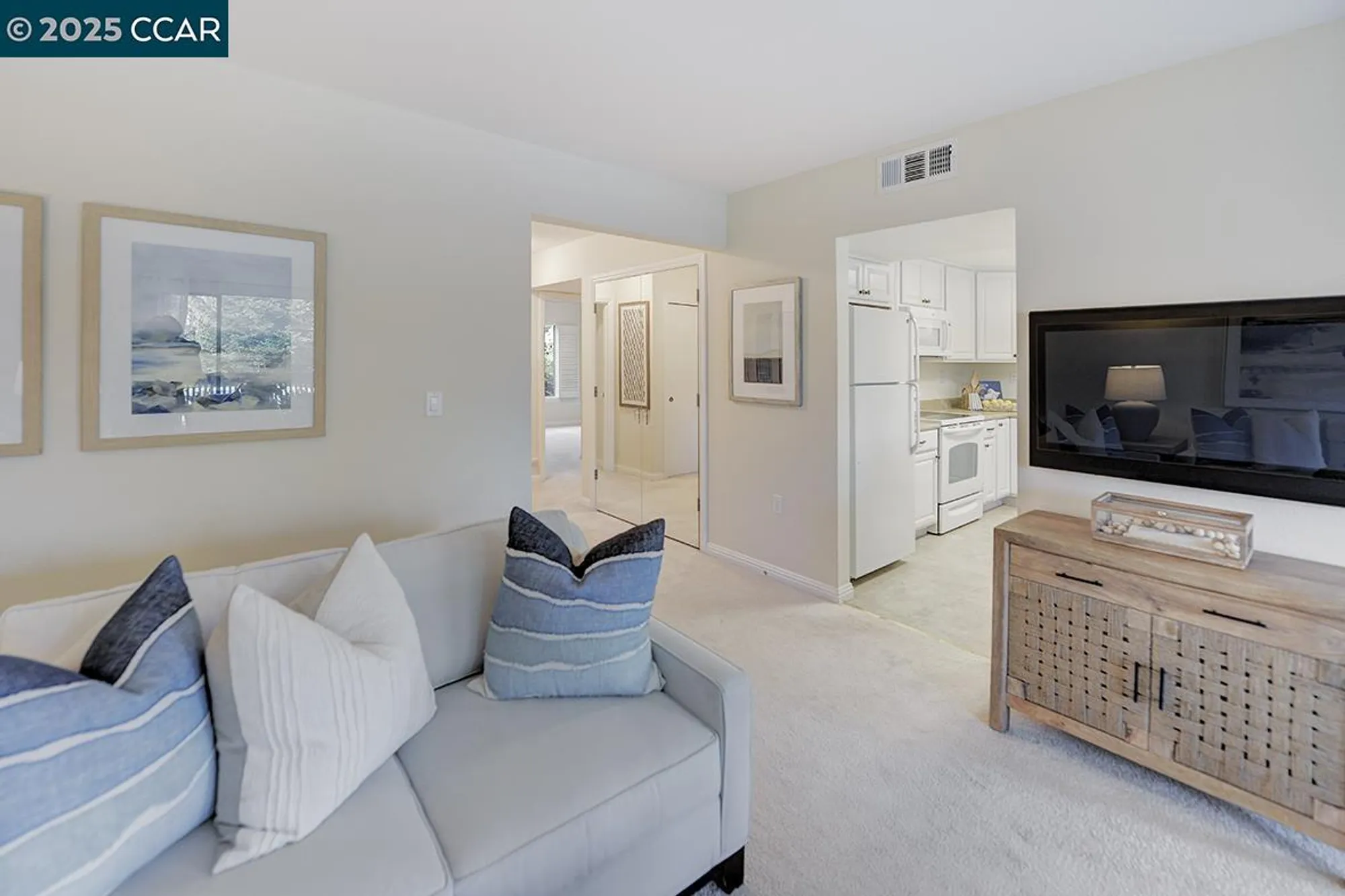Property Slideshow image 25 of 54 | 1209 running springs rd apt 6, Walnut Creek, CA, 94595