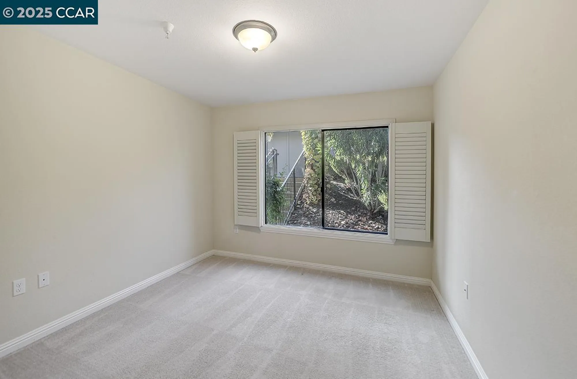 Property Slideshow image 27 of 54 | 1209 running springs rd apt 6, Walnut Creek, CA, 94595