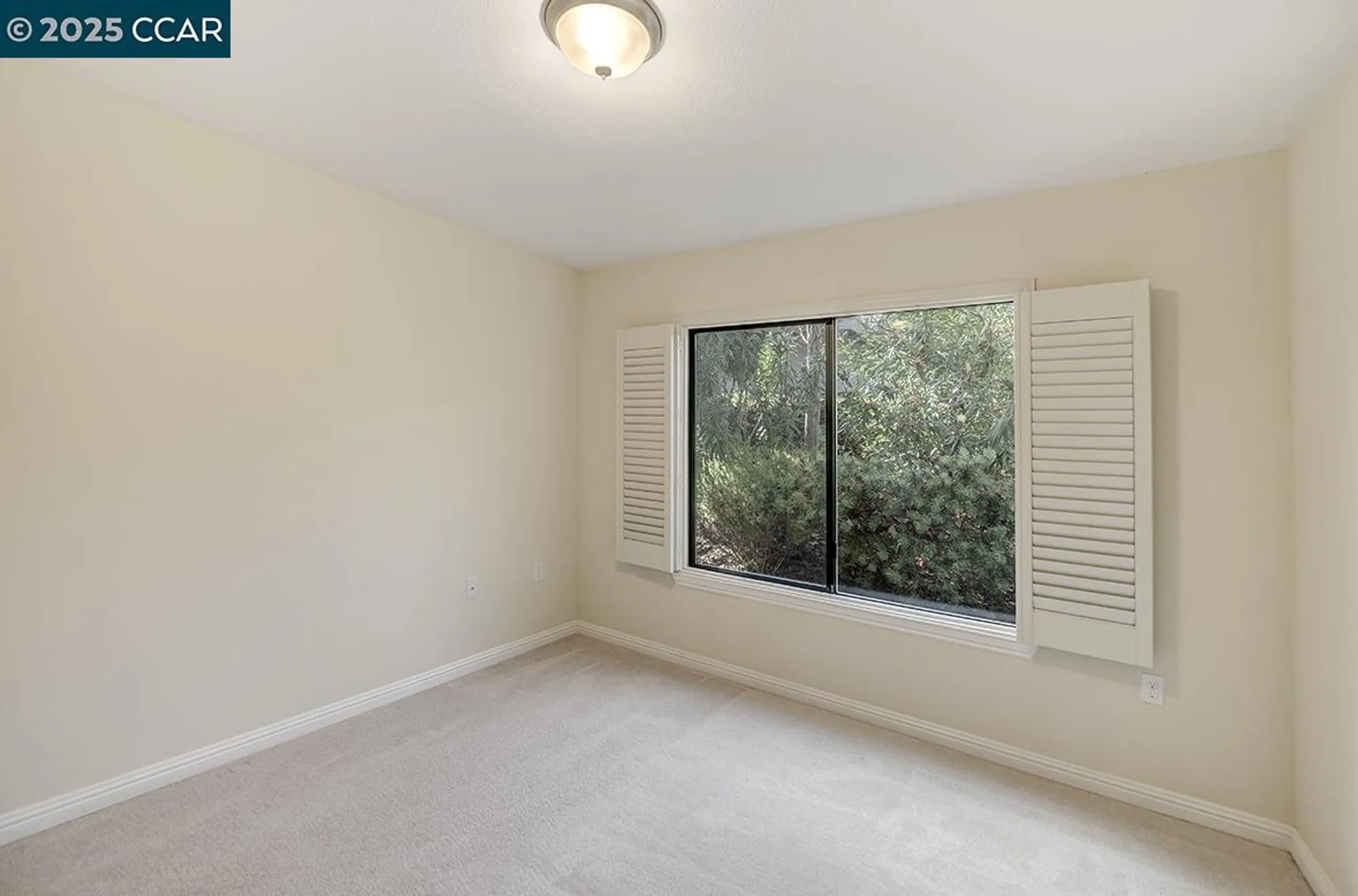 Property Slideshow image 36 of 54 | 1209 running springs rd apt 6, Walnut Creek, CA, 94595