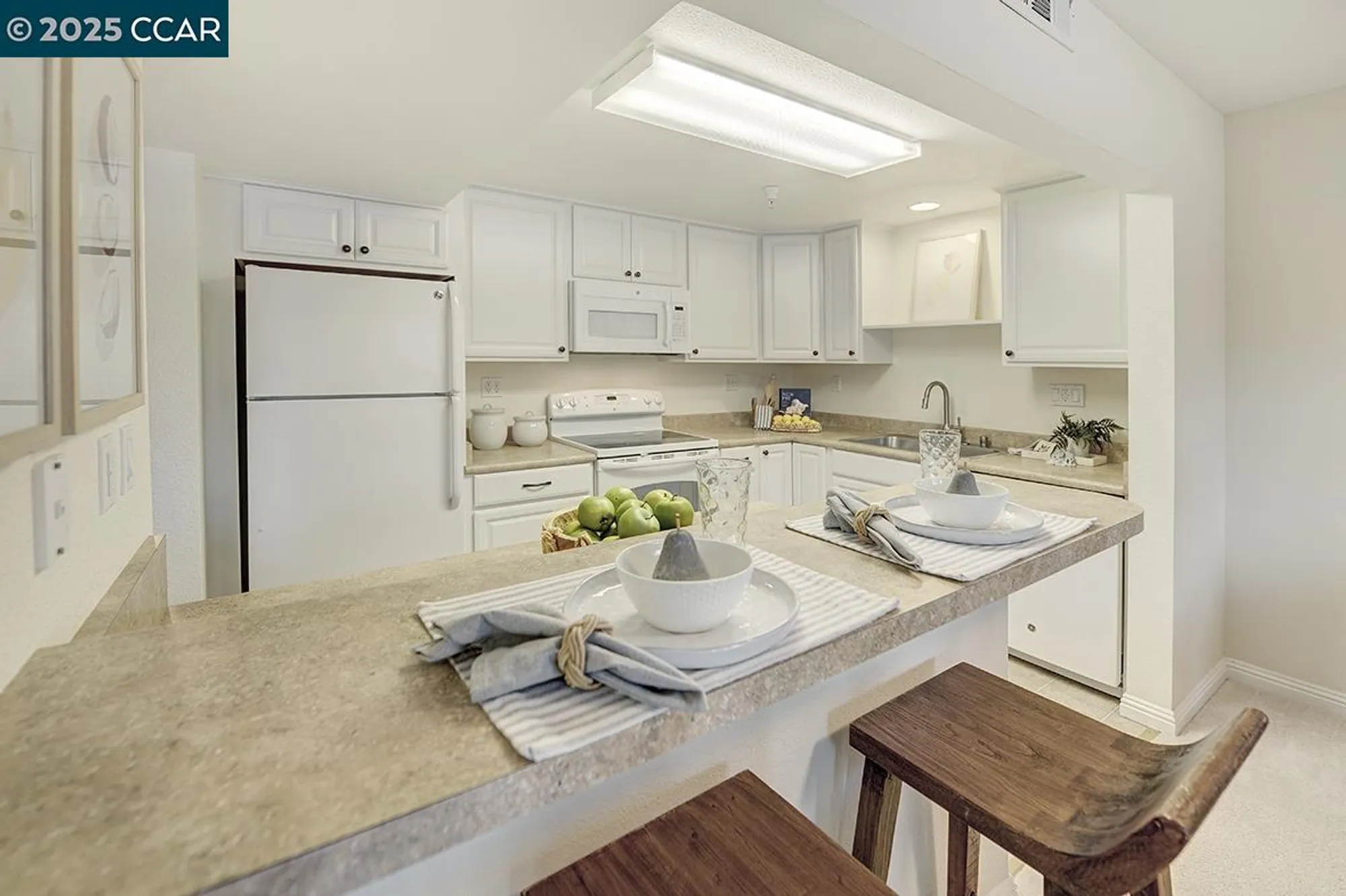 Property Slideshow image 7 of 54 | 1209 running springs rd apt 6, Walnut Creek, CA, 94595
