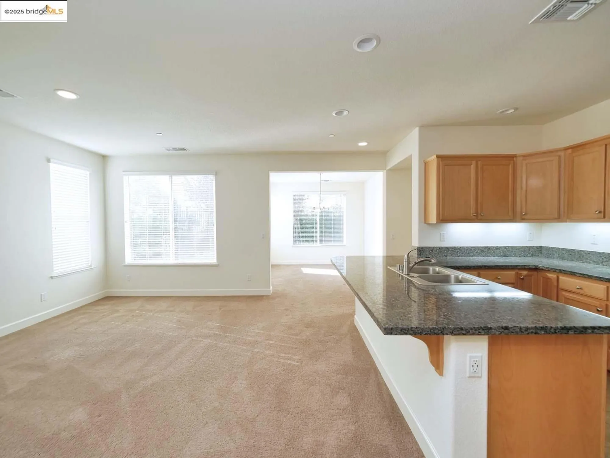 Property Slideshow image 26 of 52 | 321 kestrel way, Rio Vista, CA, 94571