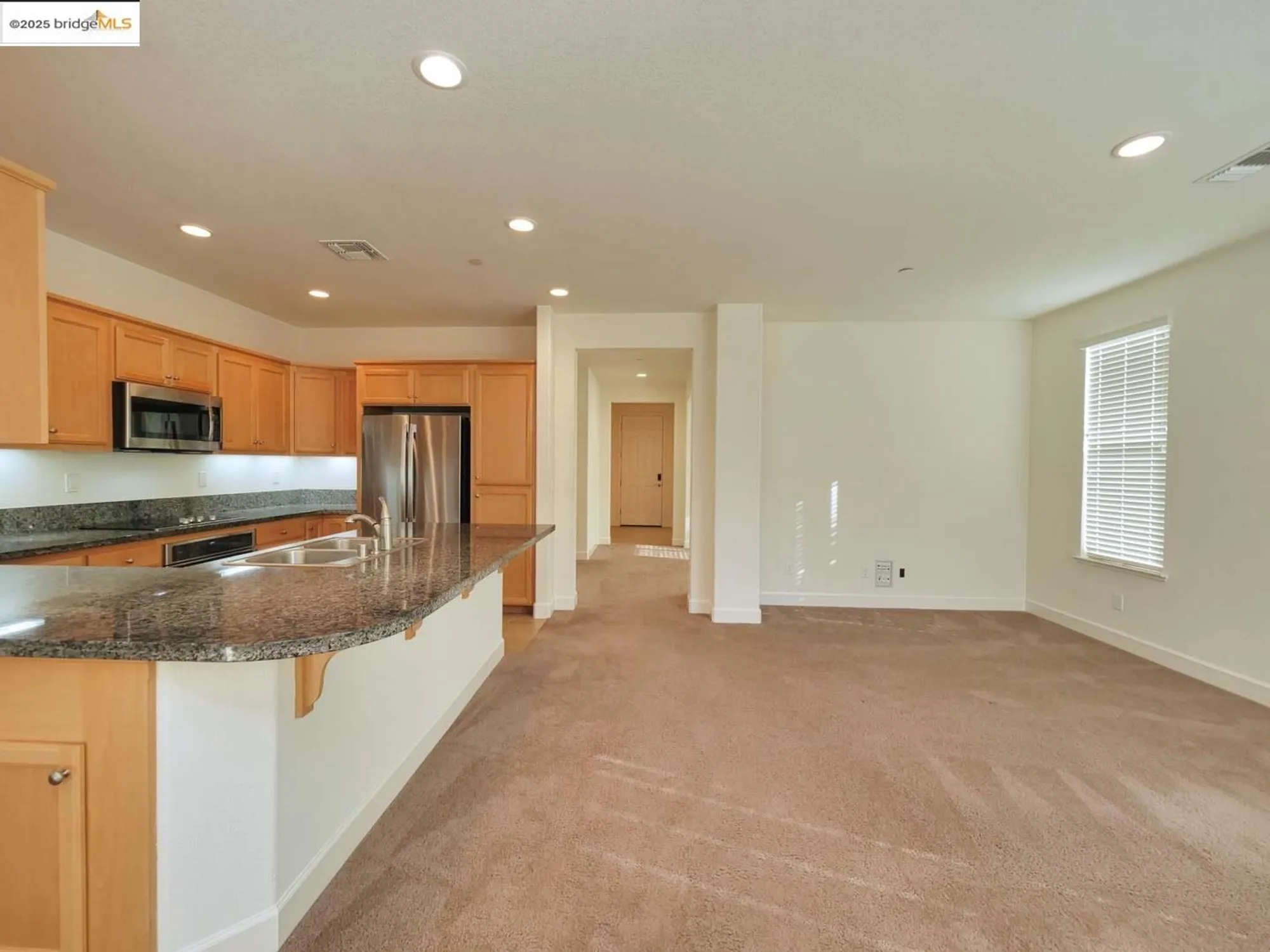 Property Slideshow image 27 of 52 | 321 kestrel way, Rio Vista, CA, 94571