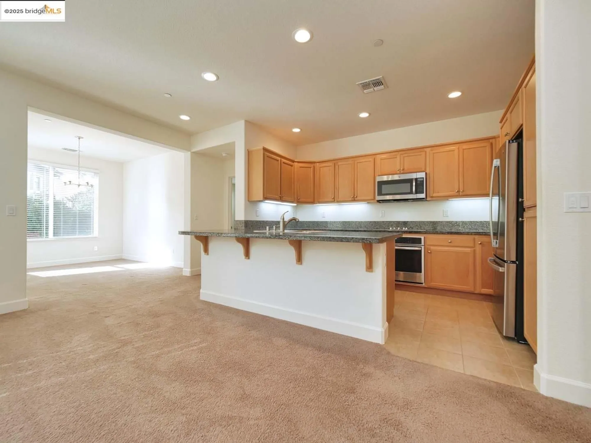 Property Slideshow image 30 of 52 | 321 kestrel way, Rio Vista, CA, 94571