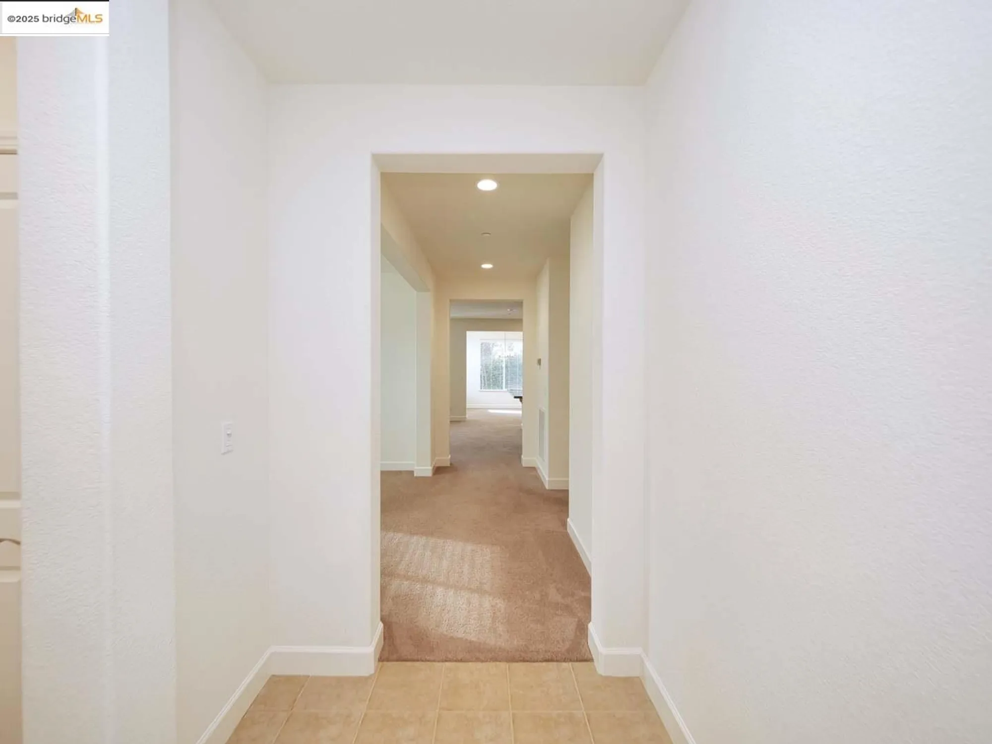 Property Slideshow image 22 of 52 | 321 kestrel way, Rio Vista, CA, 94571