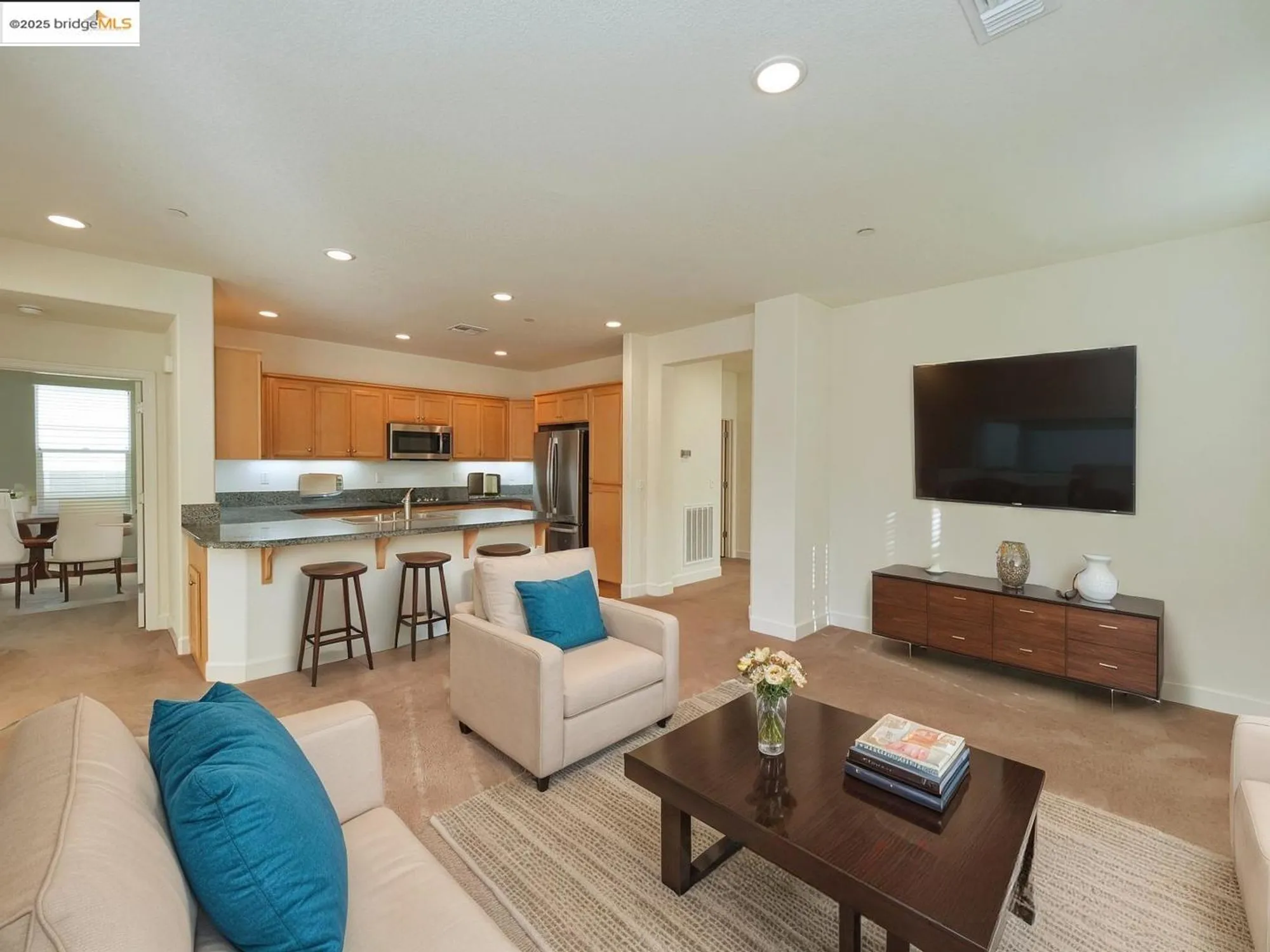 Property Slideshow image 9 of 52 | 321 kestrel way, Rio Vista, CA, 94571