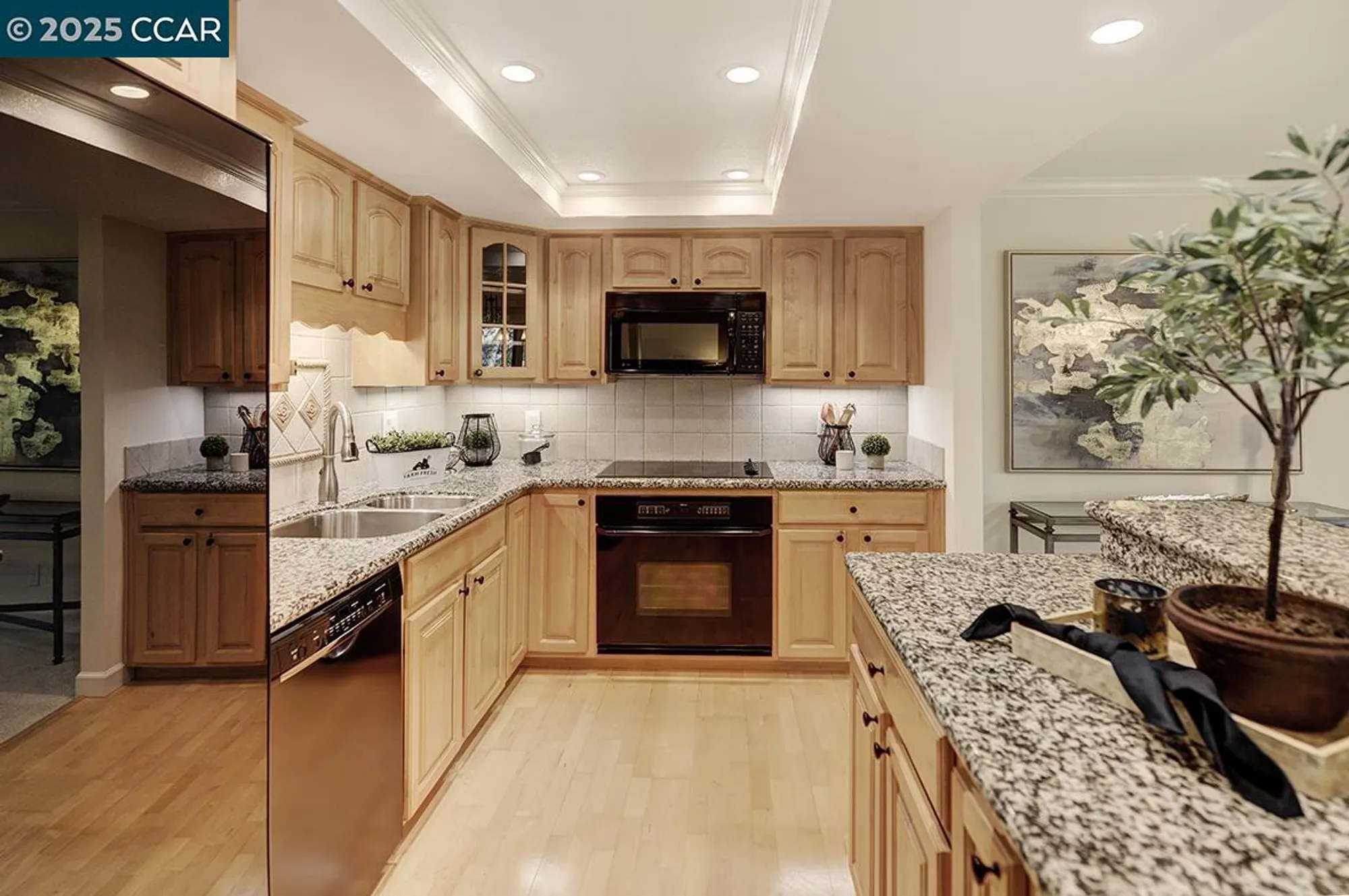 Property Slideshow image 11 of 59 | 2748 ptarmigan dr apt 6, Walnut Creek, CA, 94595
