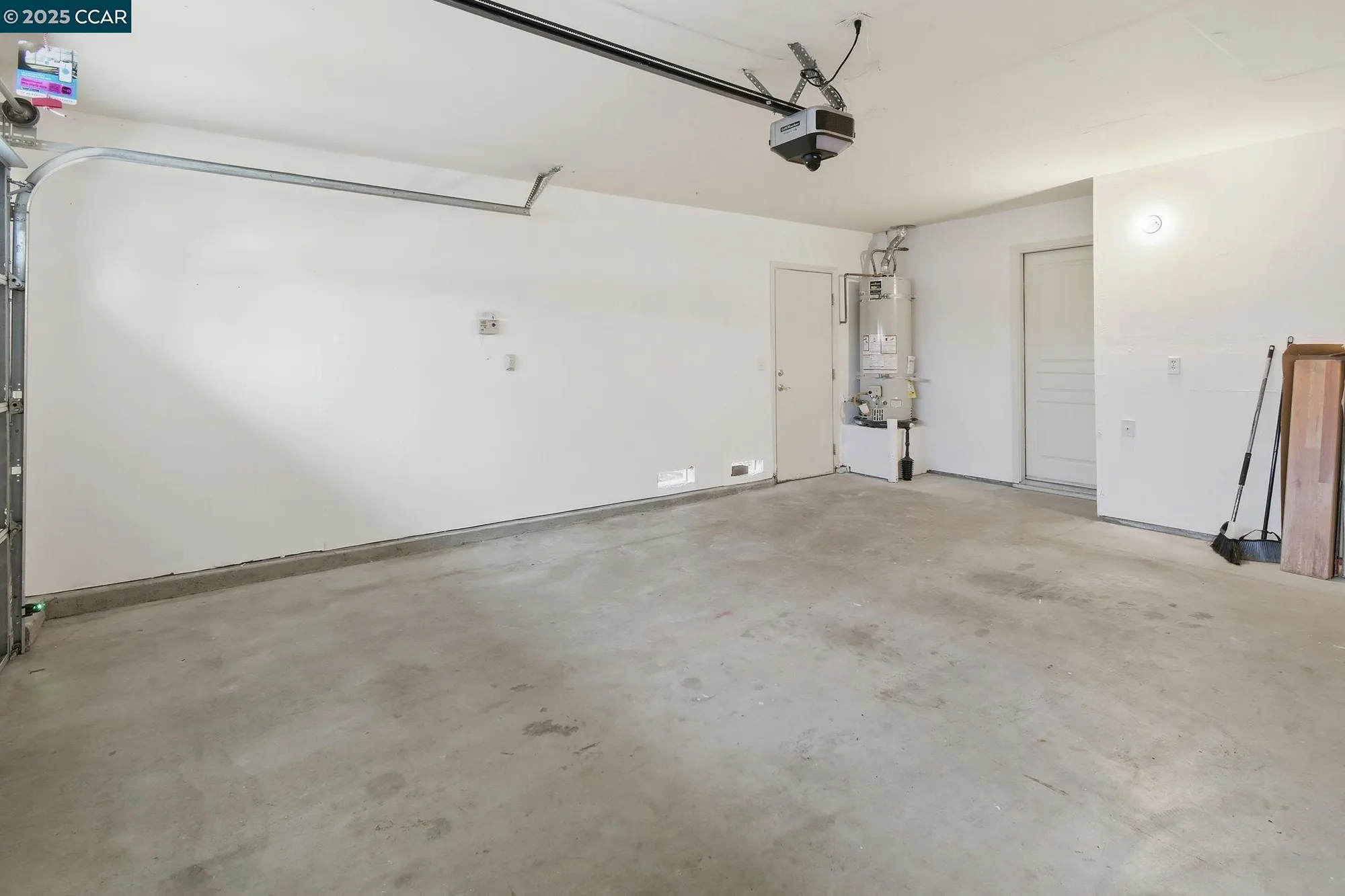 Property Slideshow image 33 of 39 | 443 mandarin cir, Vacaville, CA, 95687